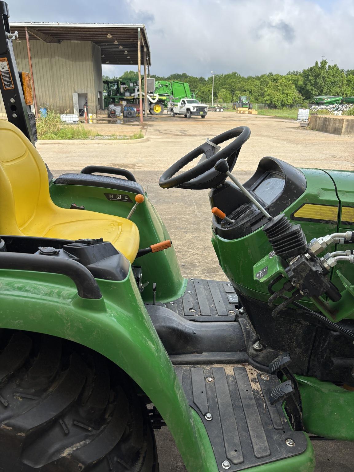 2023 John Deere 3038E Image