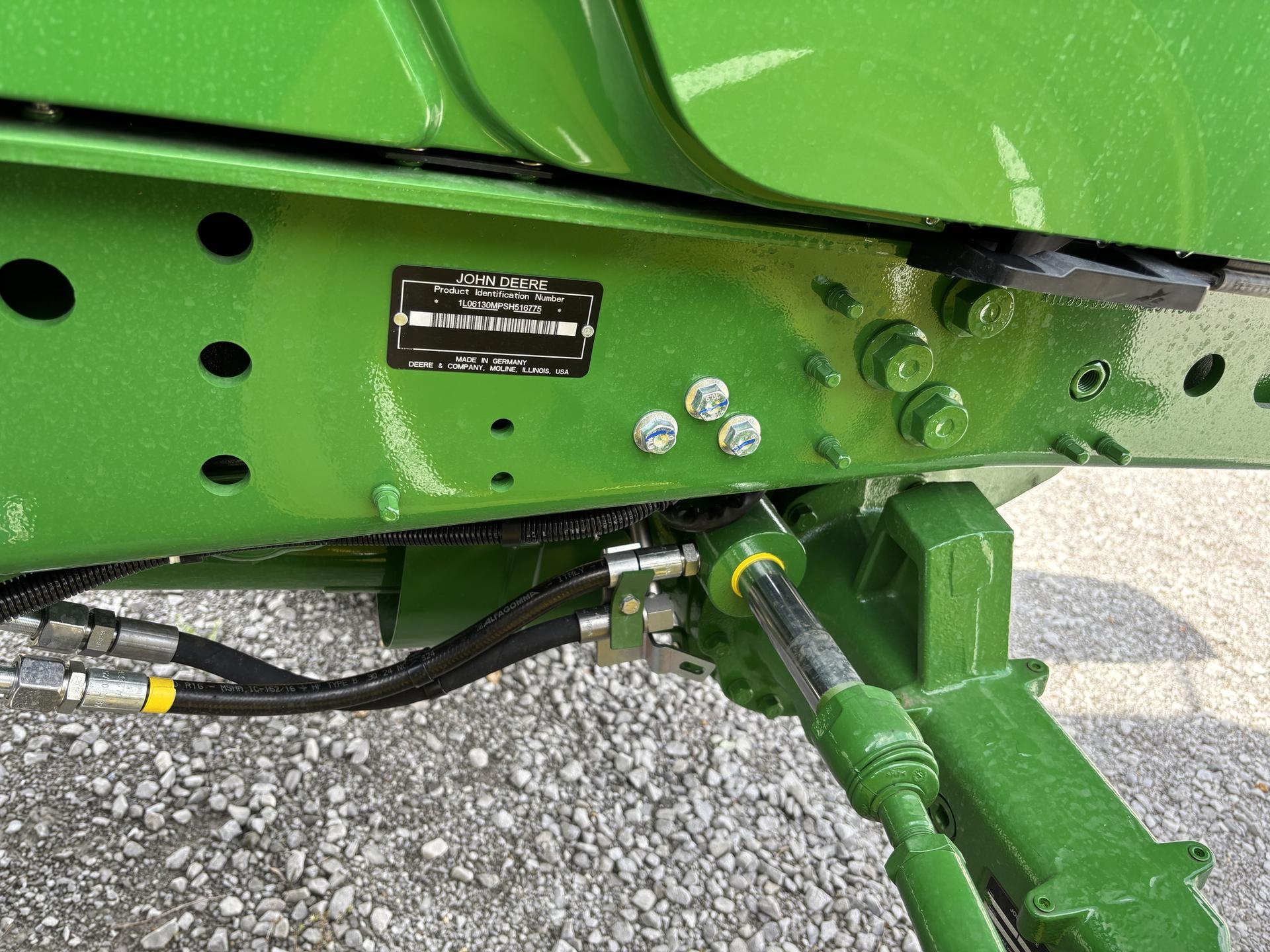 2023 John Deere 3038E Image