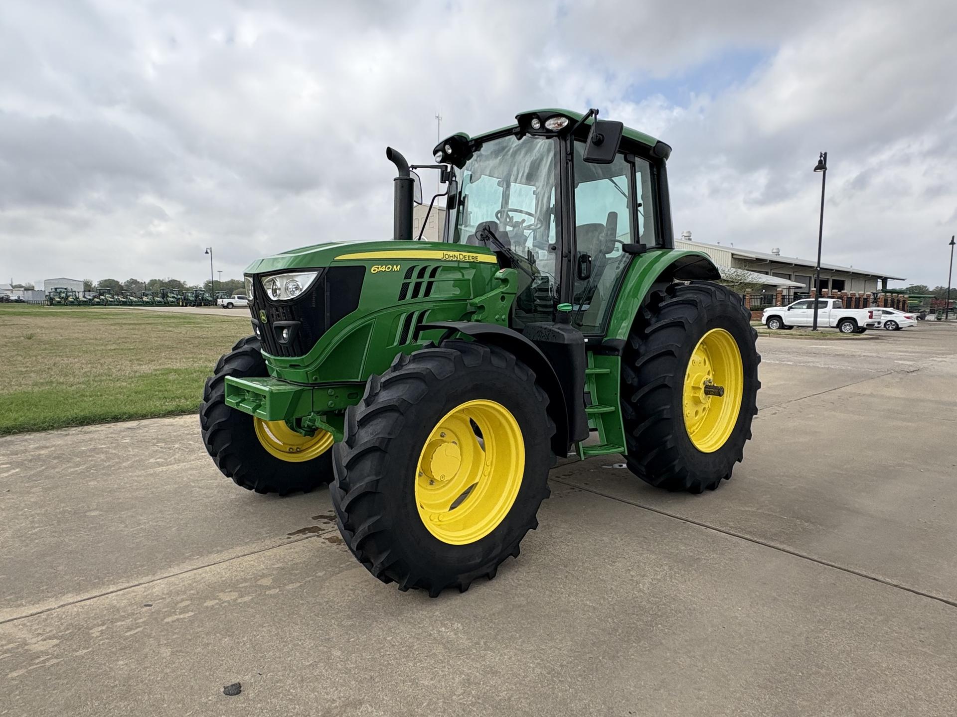 2023 John Deere 6140M Image
