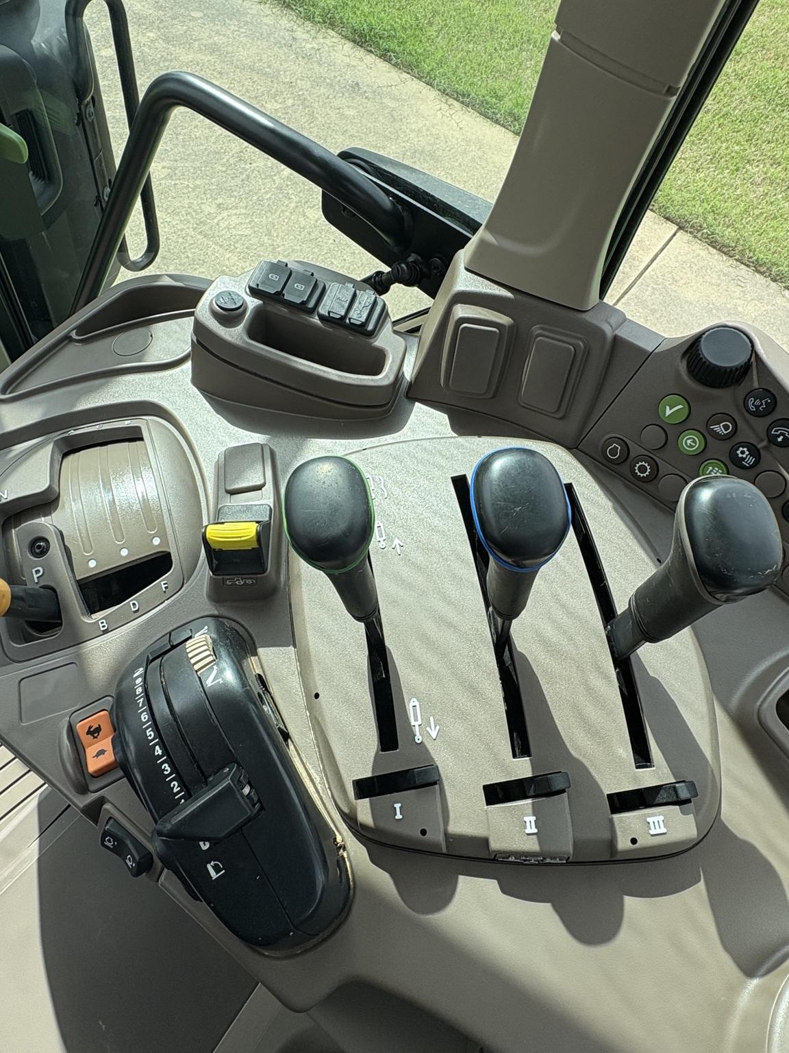 2023 John Deere 6140M Image