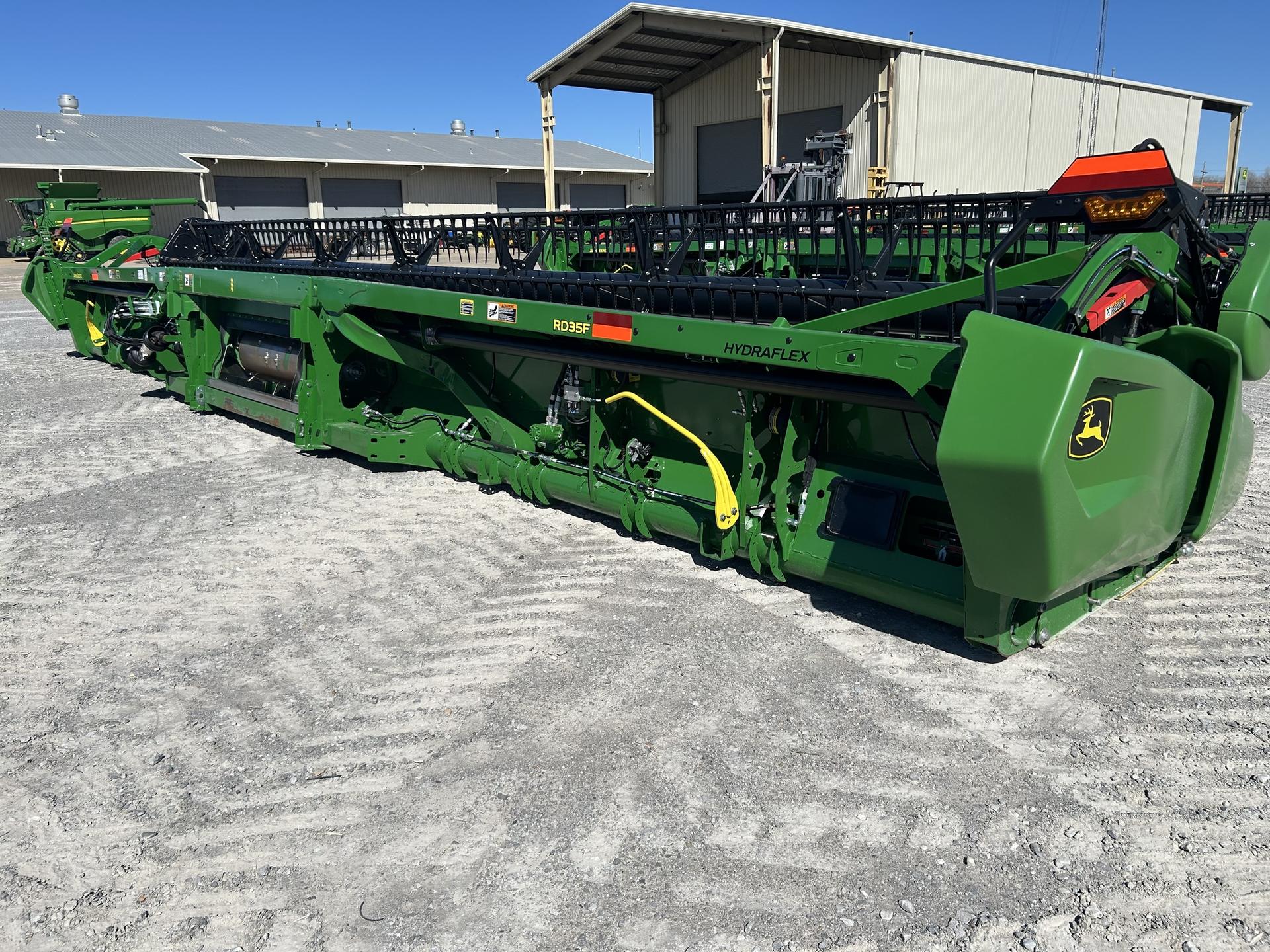 2024 John Deere RD35F Image