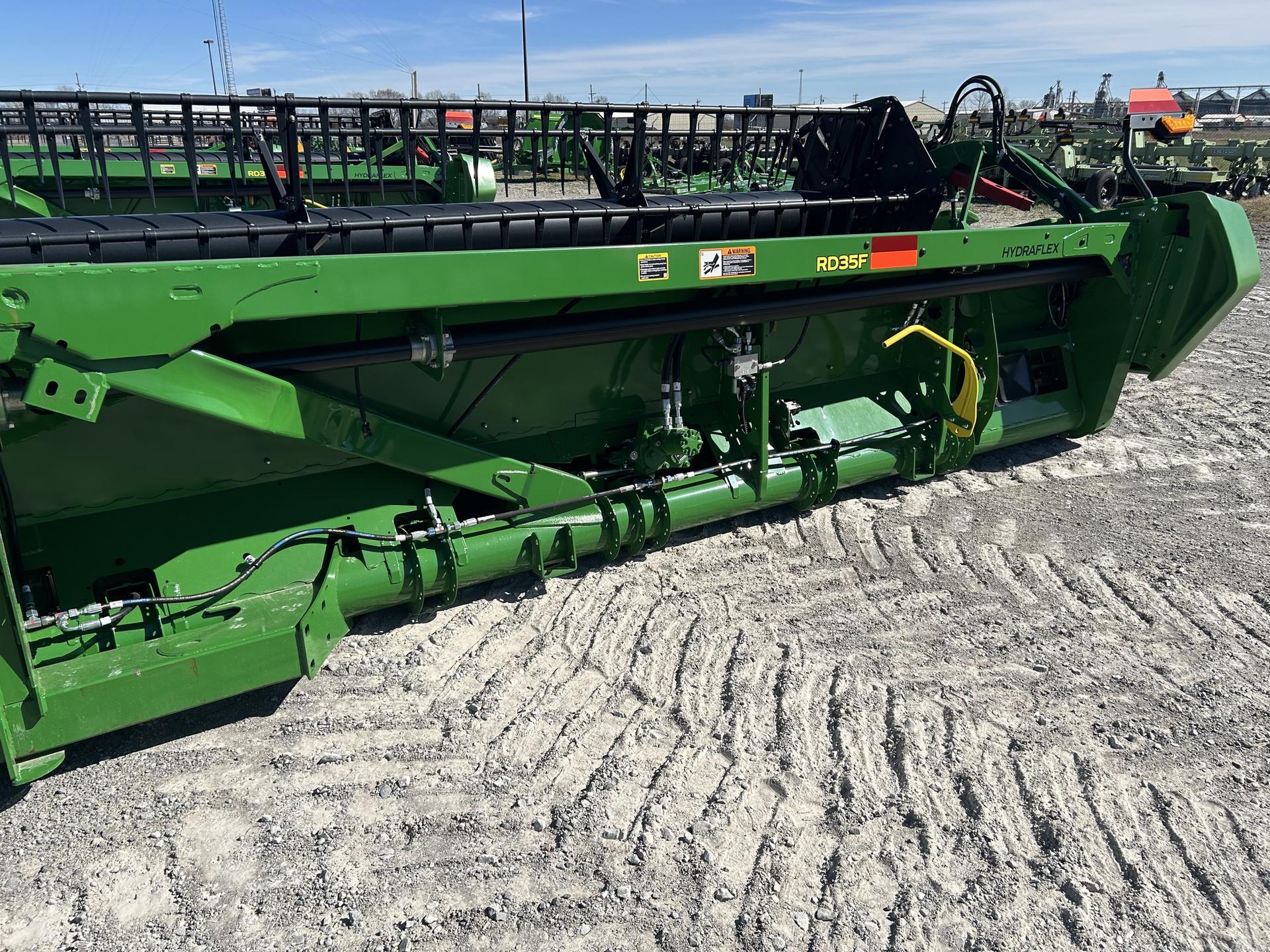 2024 John Deere RD35F Image
