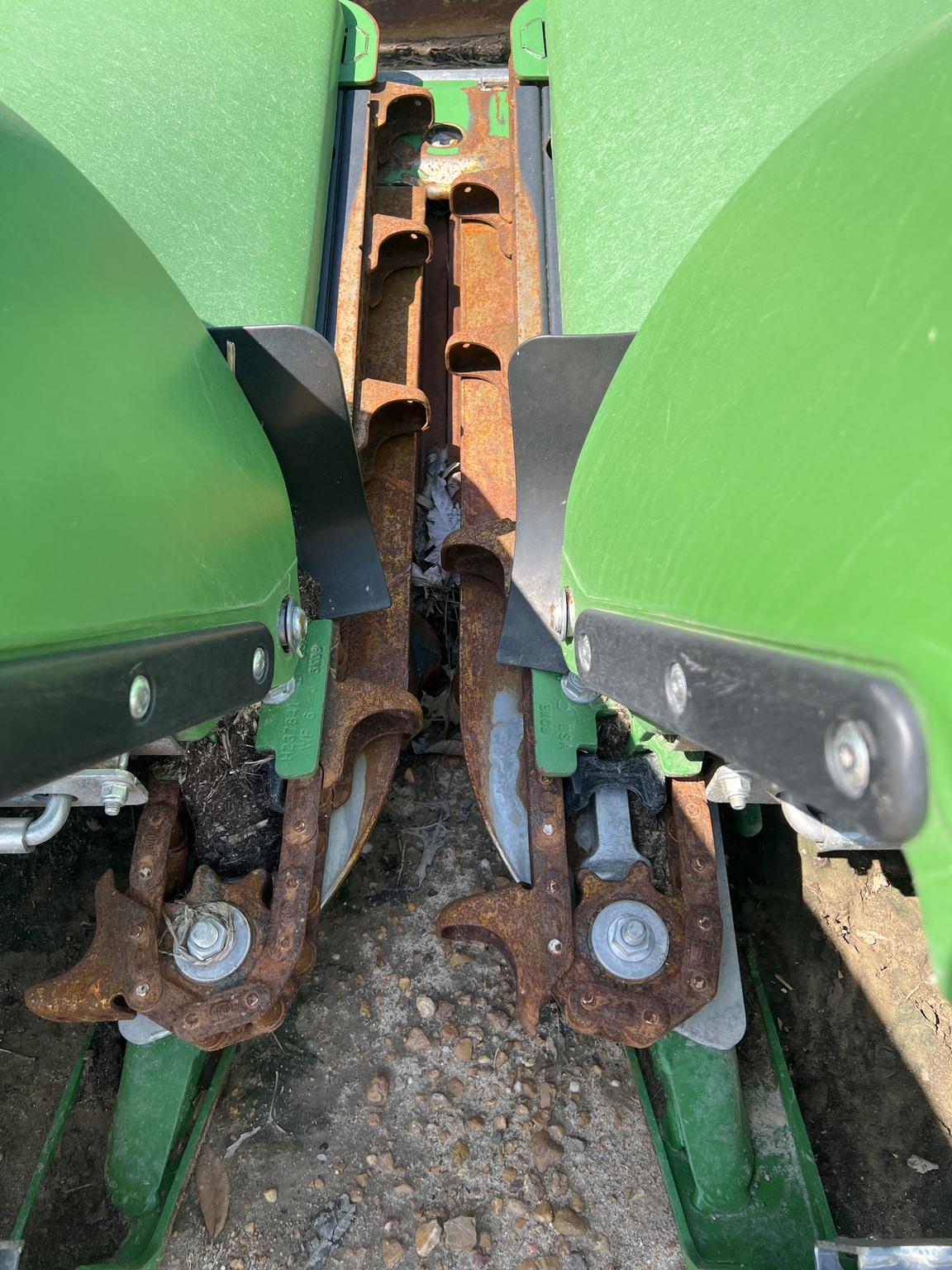 2024 John Deere C12R Image