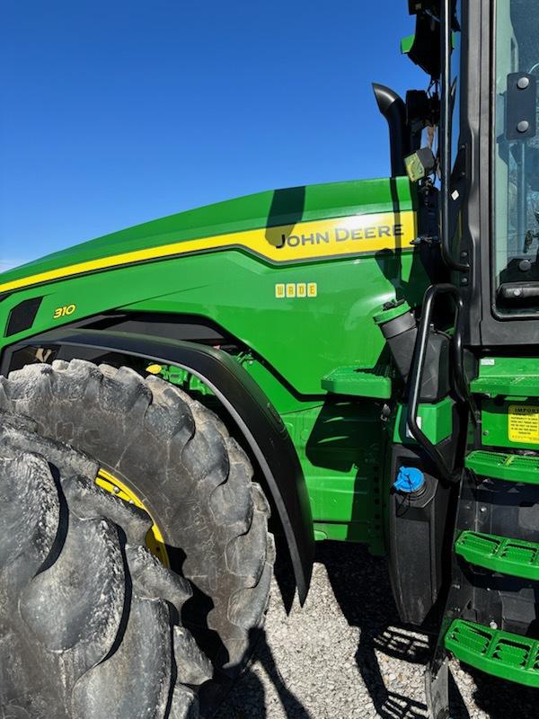 2024 John Deere 8R 310 Image