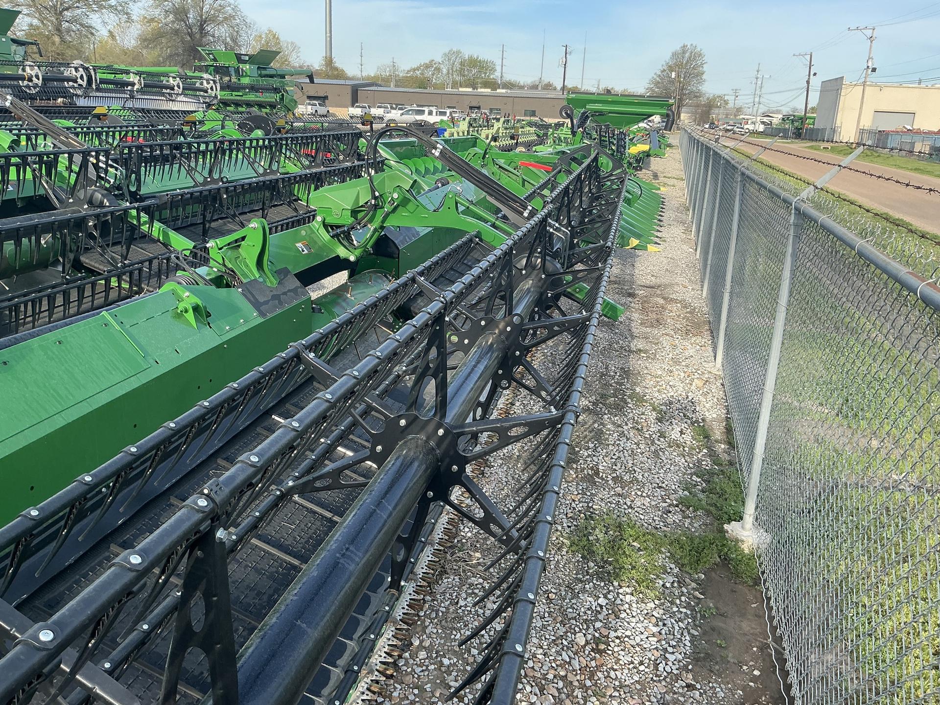2024 John Deere HD40F Image
