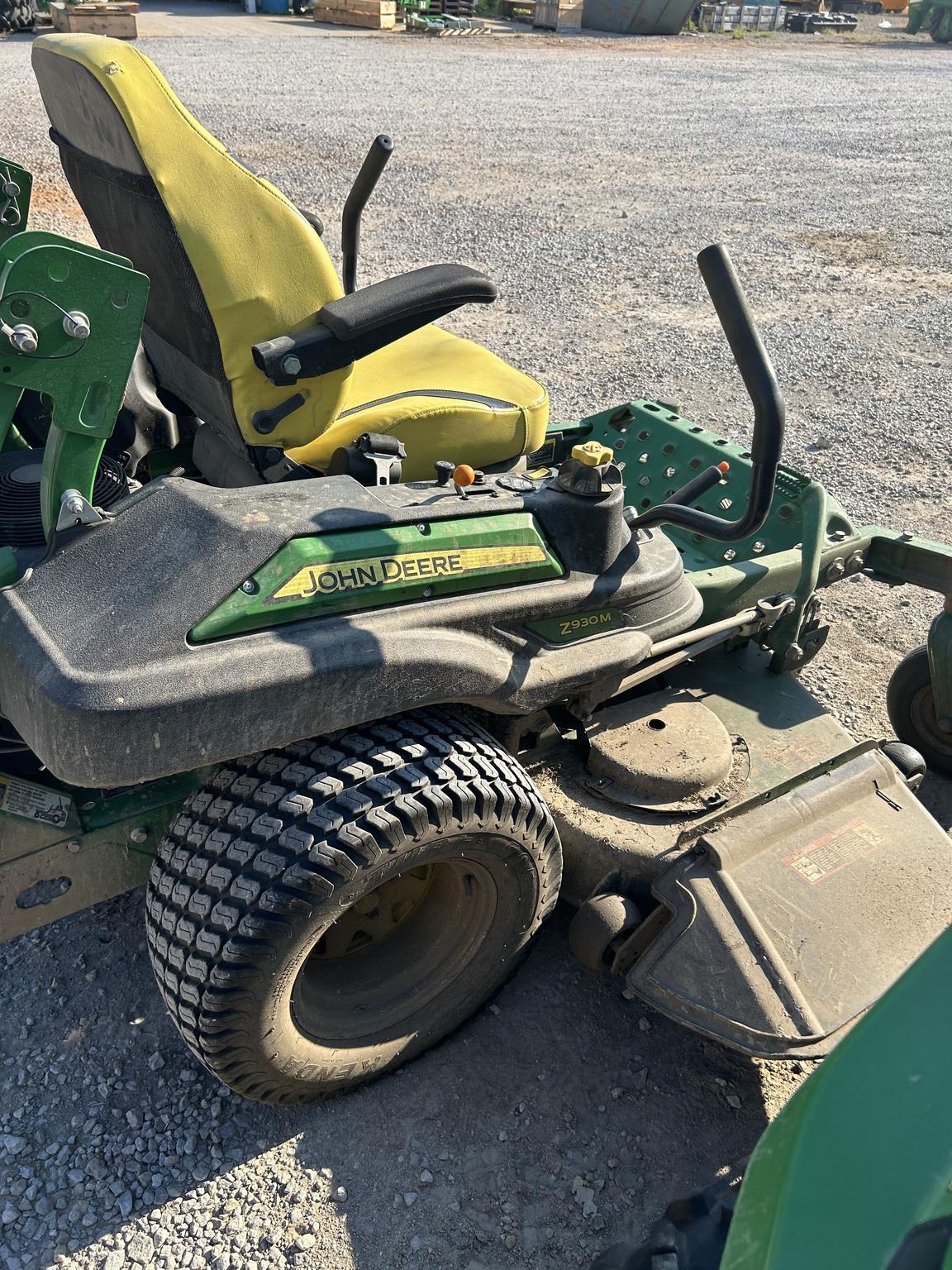 2022 John Deere Z930M Image