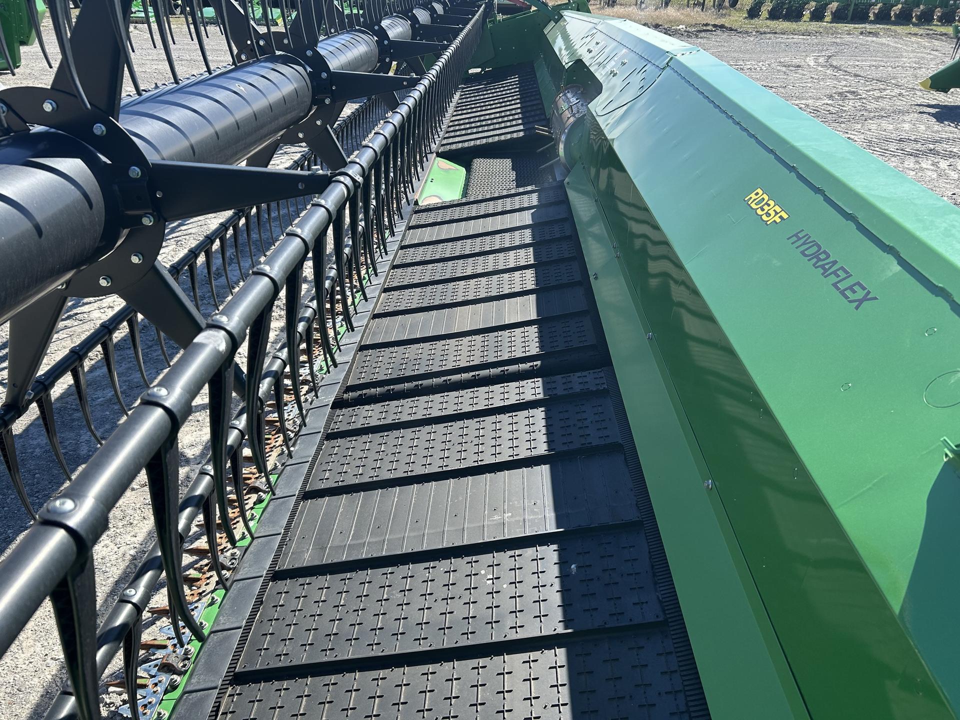 2024 John Deere RD35F Image