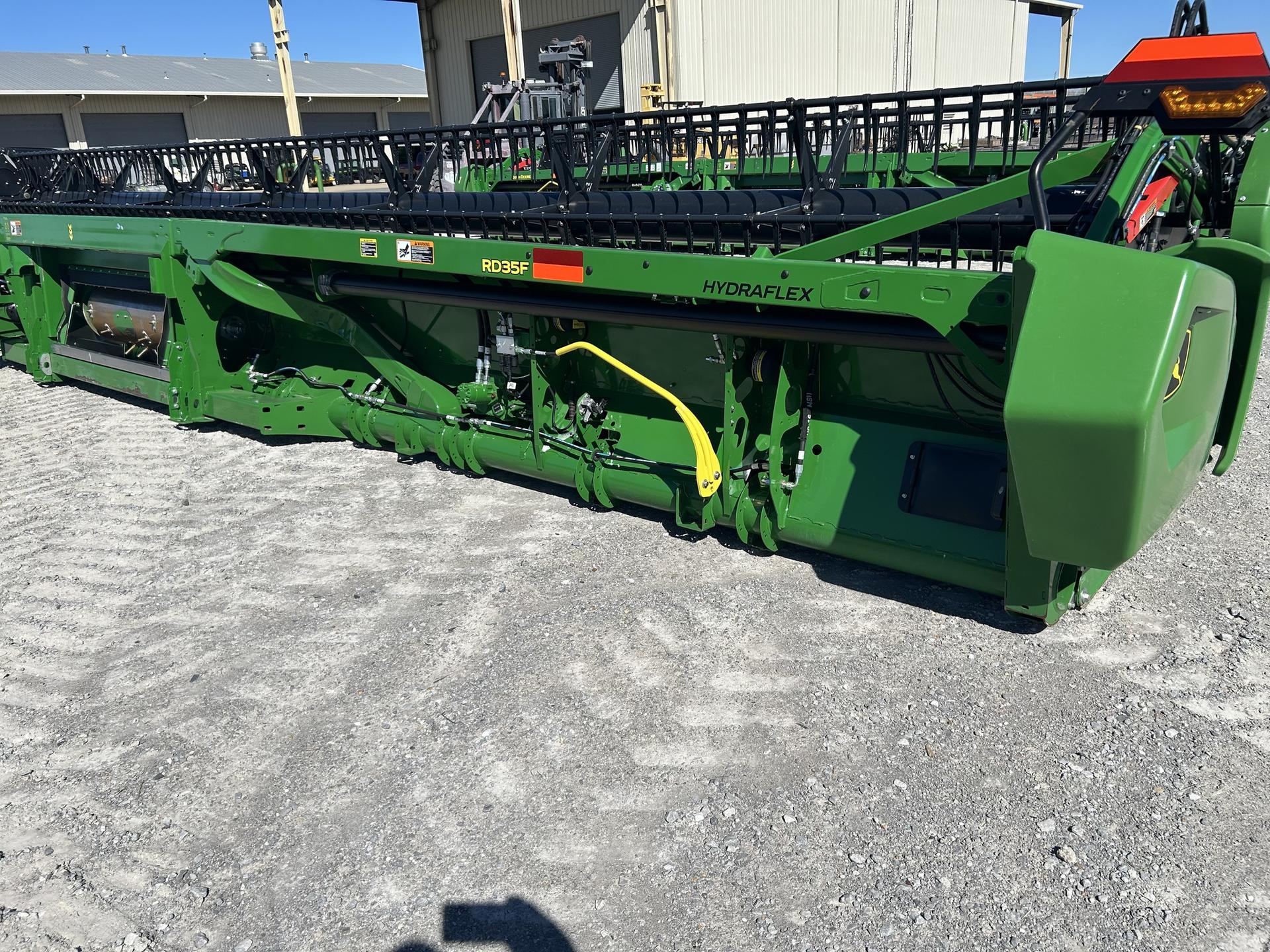 2024 John Deere RD35F Image