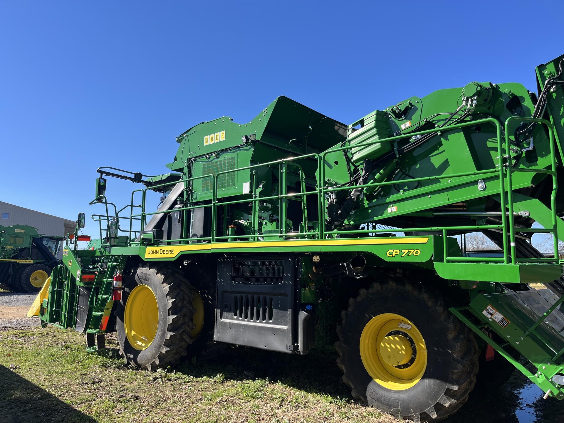 2024 John Deere CP770 Image