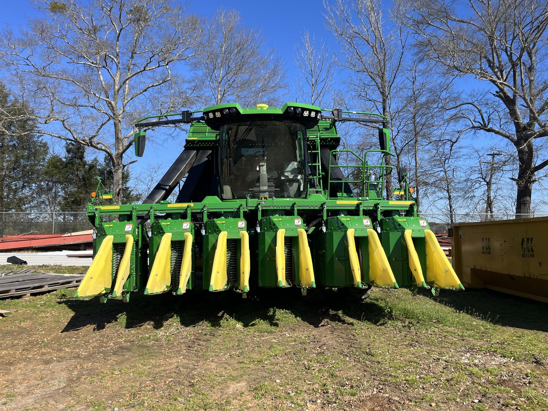 2024 John Deere CP770 Image