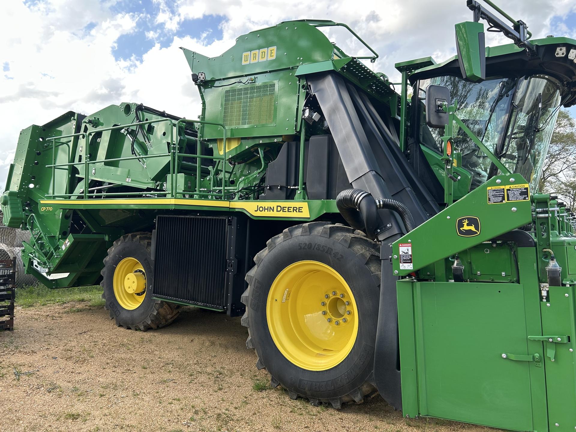 2024 John Deere CP770 Image