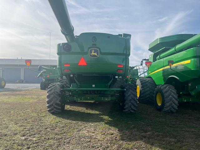 2021 John Deere S770 Image