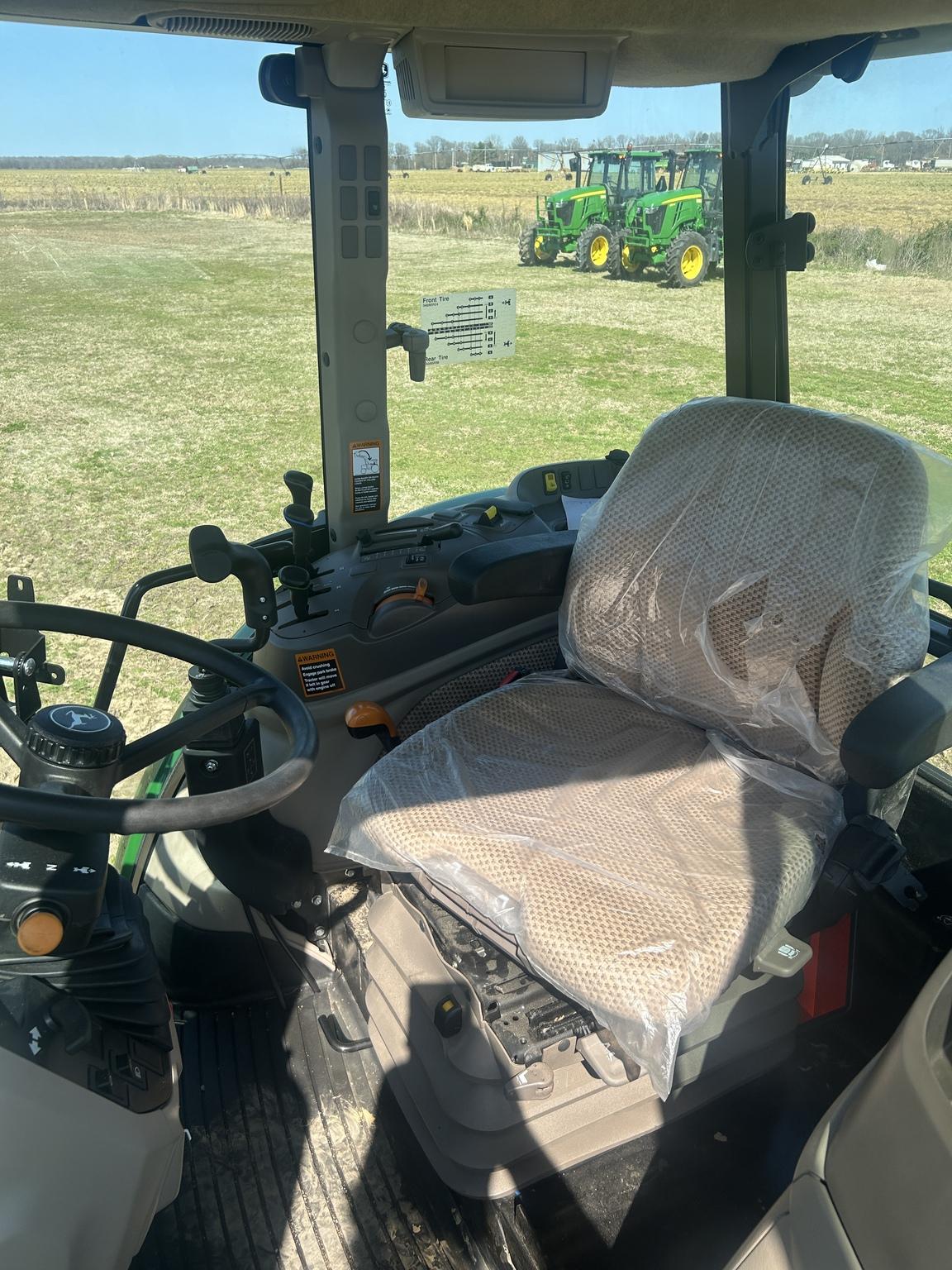 2023 John Deere 6120E Image