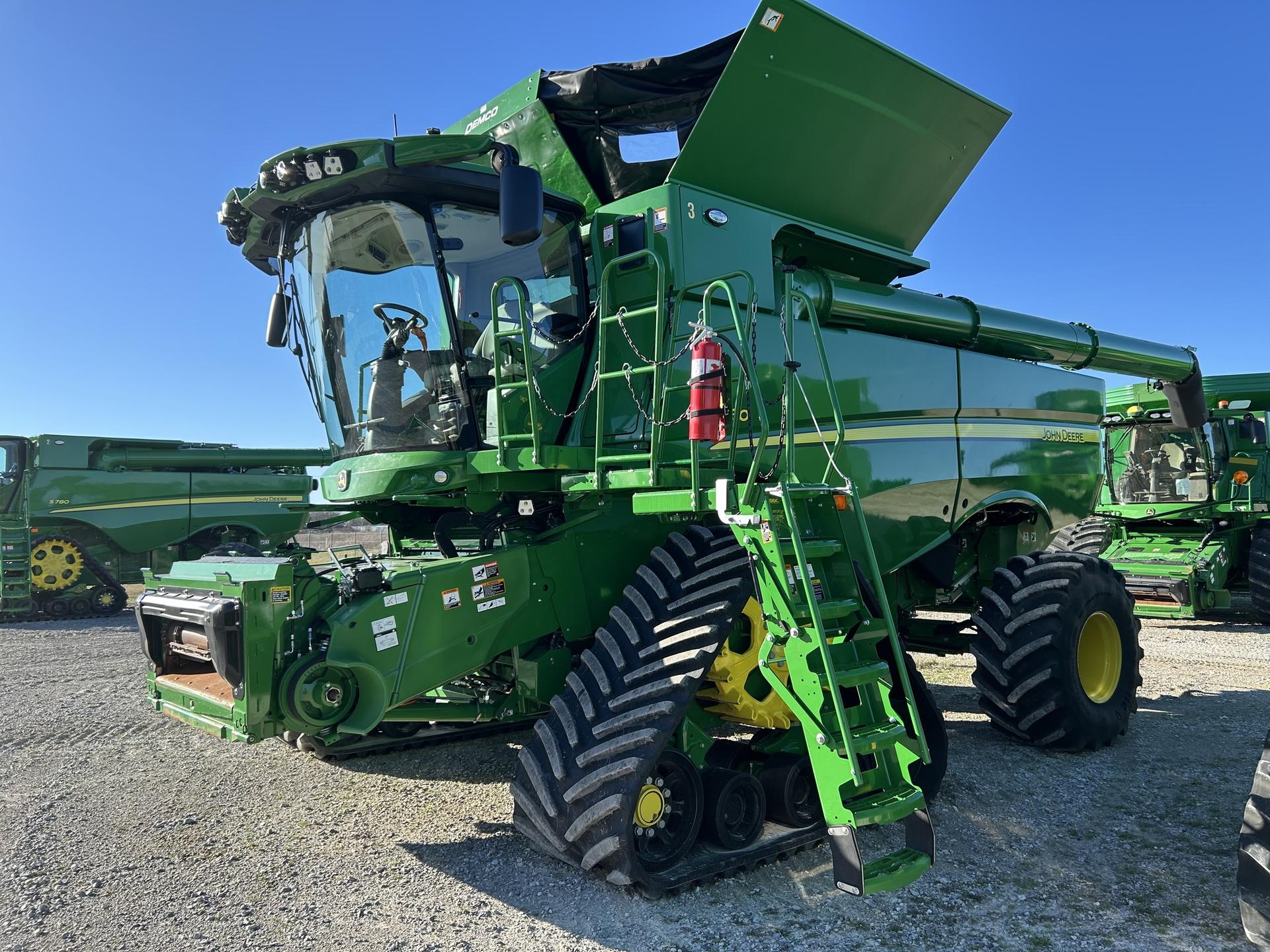 2024 John Deere S780 Image