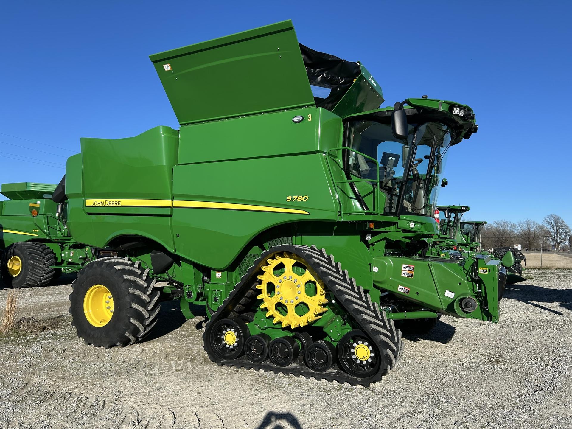 2024 John Deere S780 Image