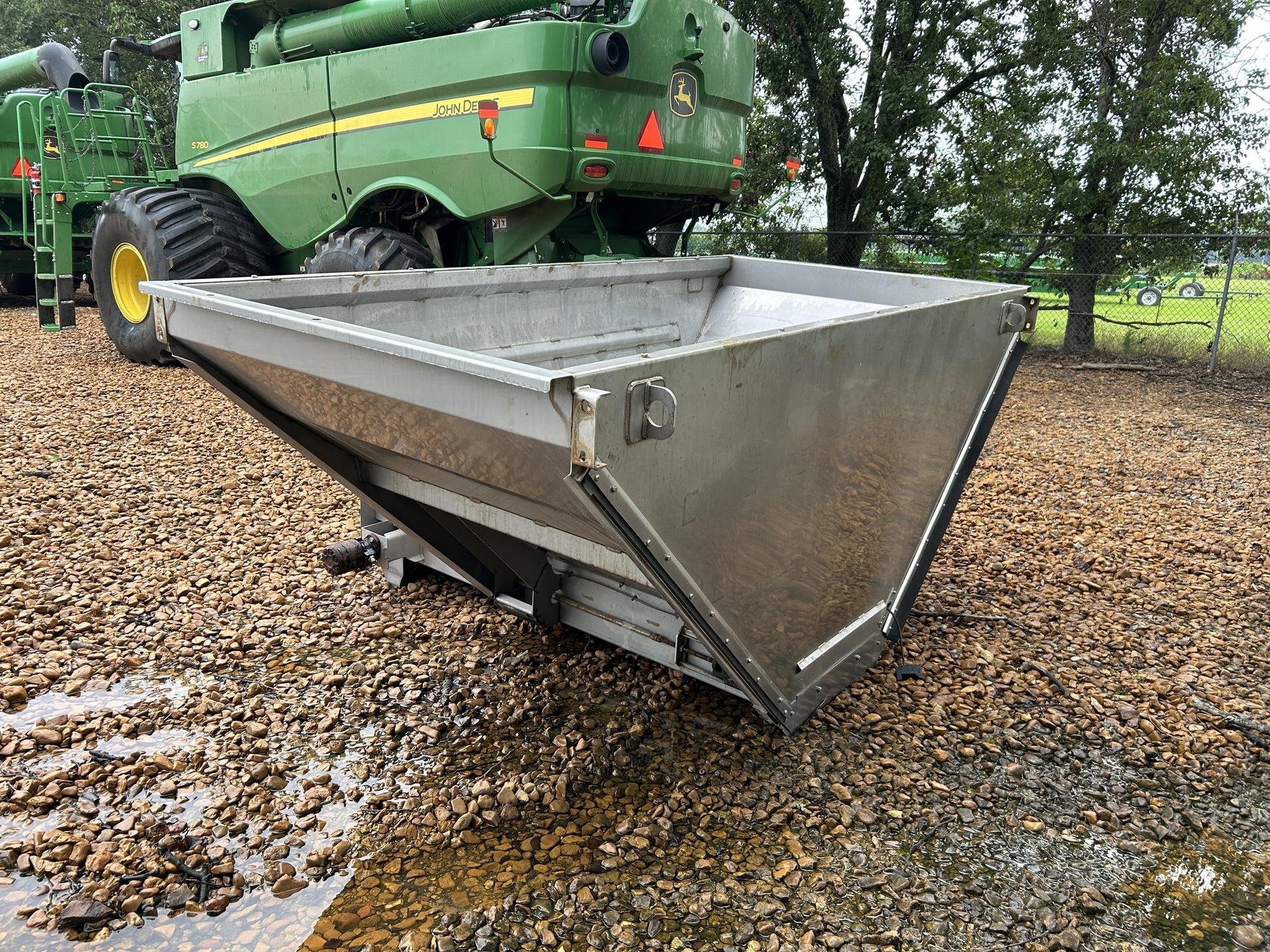 2021 John Deere MULTAPPLIER Image