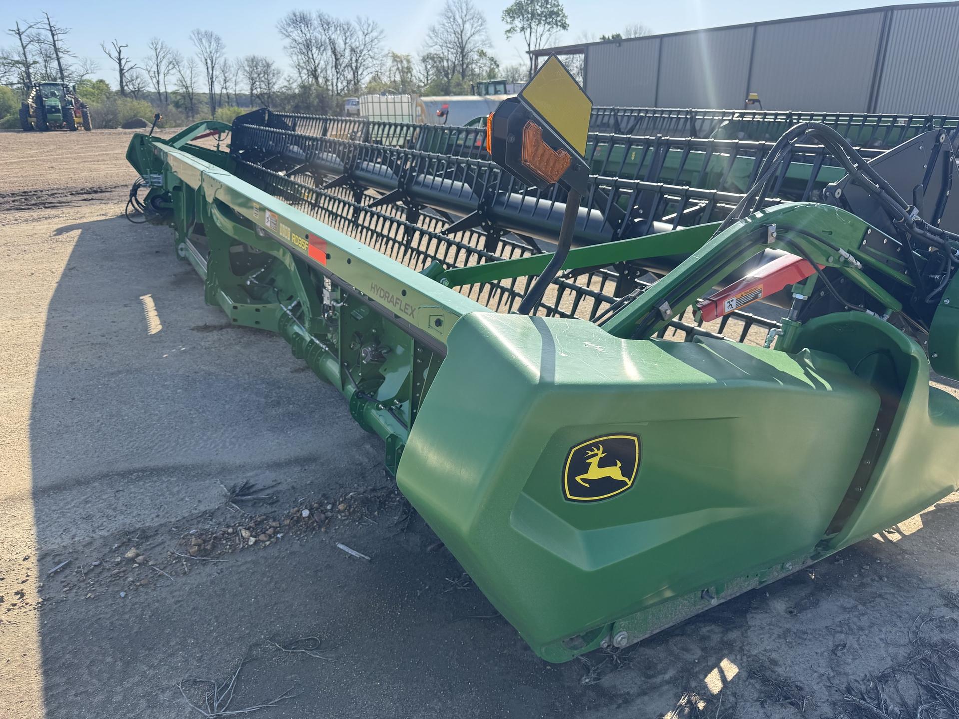 2022 John Deere RD35F Image