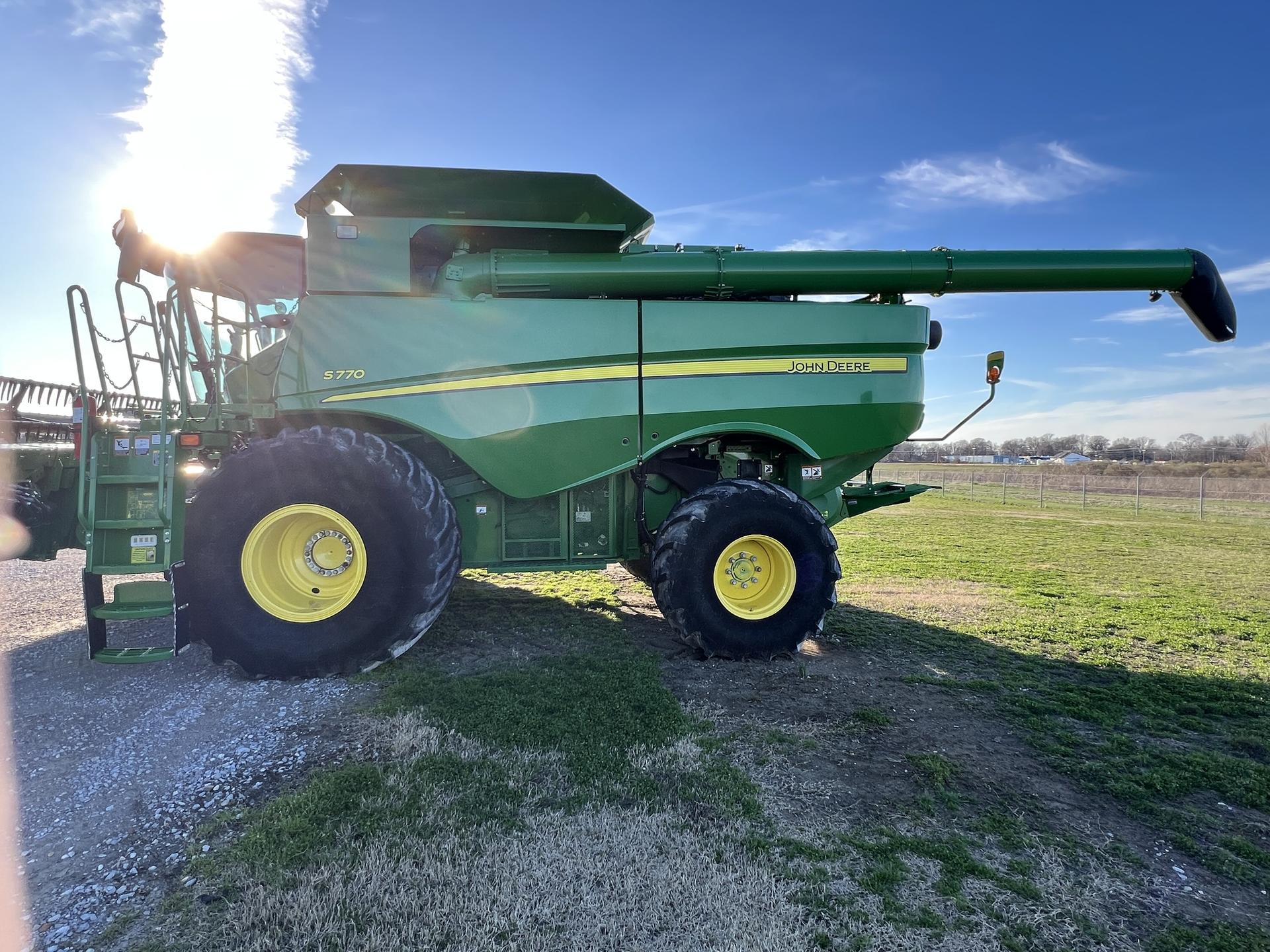 2019 John Deere S770 Image