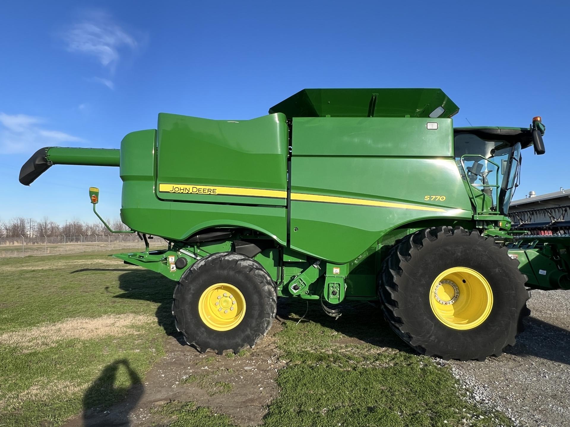 2019 John Deere S770 Image