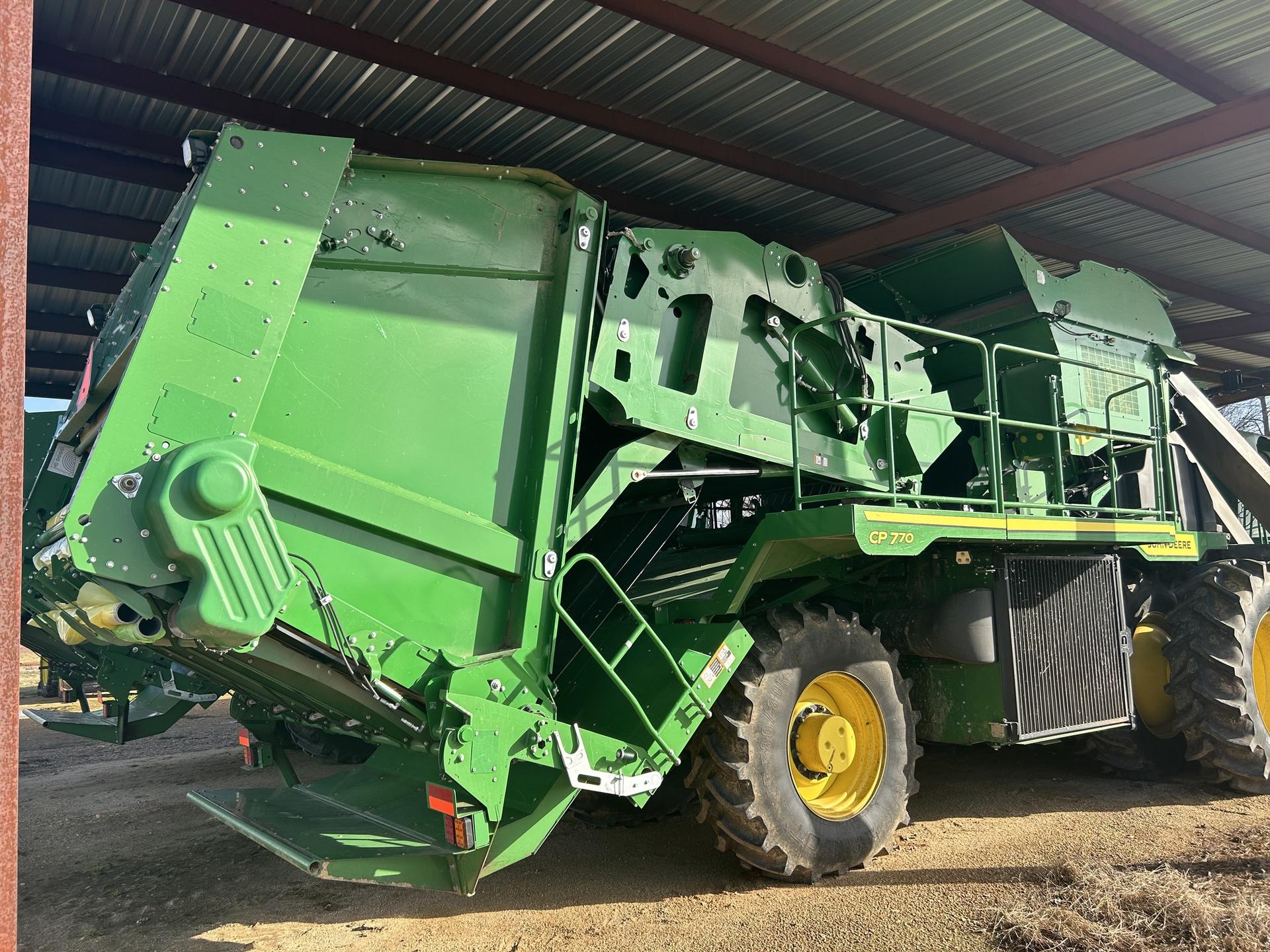 2022 John Deere CP770 Image