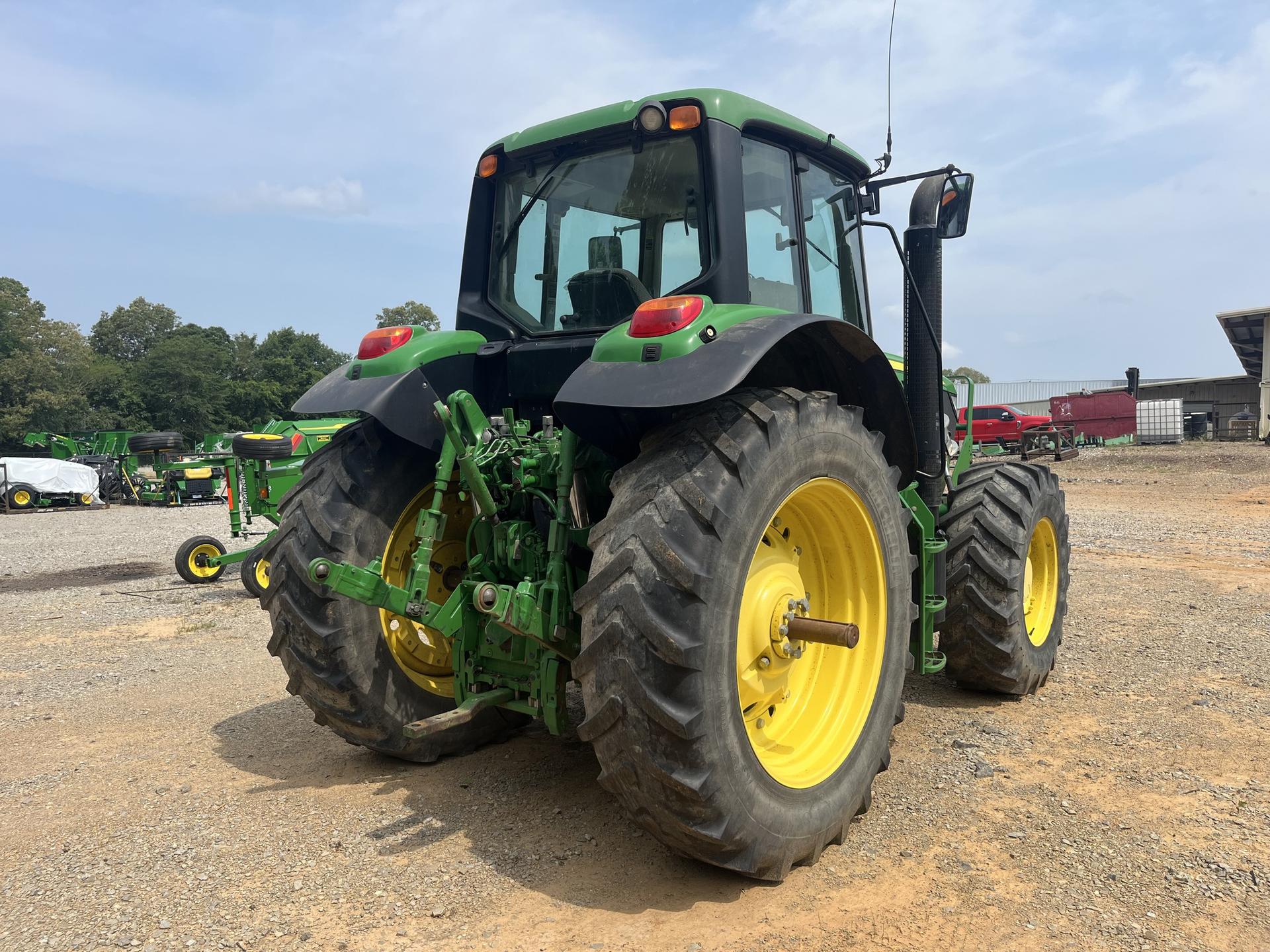 2015 John Deere 6150M Image