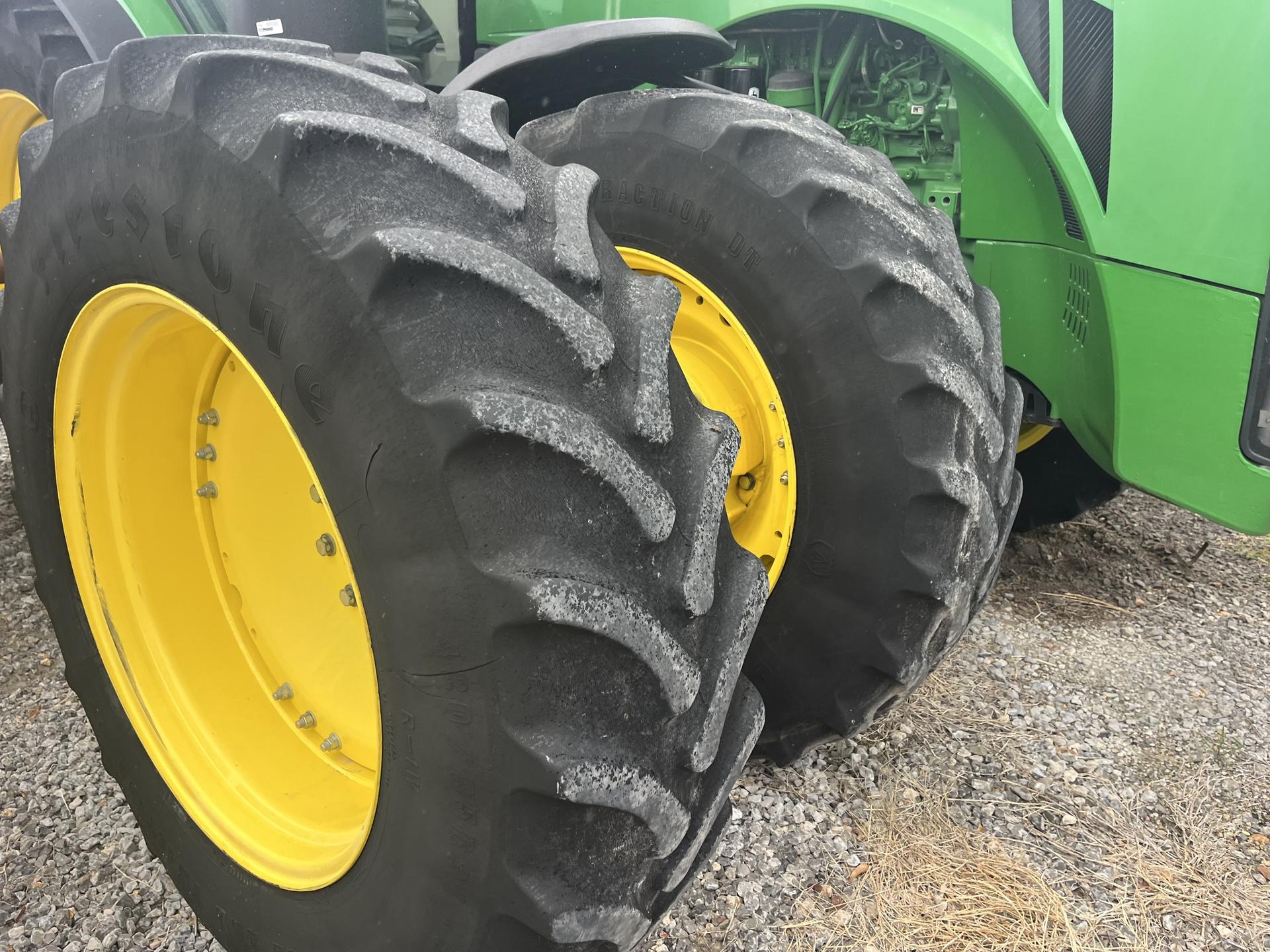 2017 John Deere 8320R Image