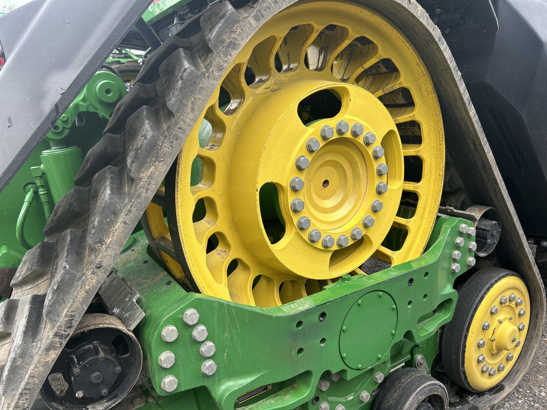 2023 John Deere 8RX 310 Image