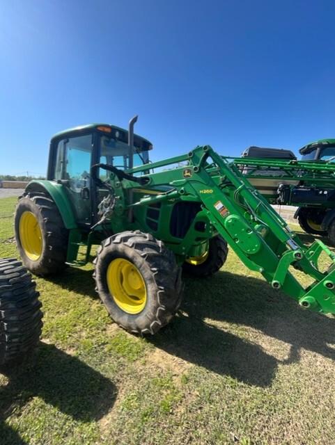 2011 John Deere 6430 Image