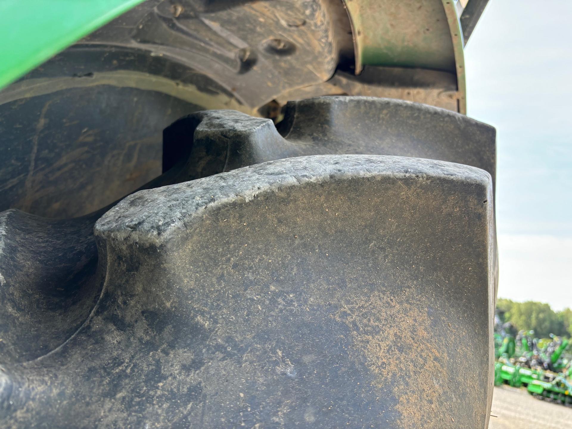 2013 John Deere 6150R Image
