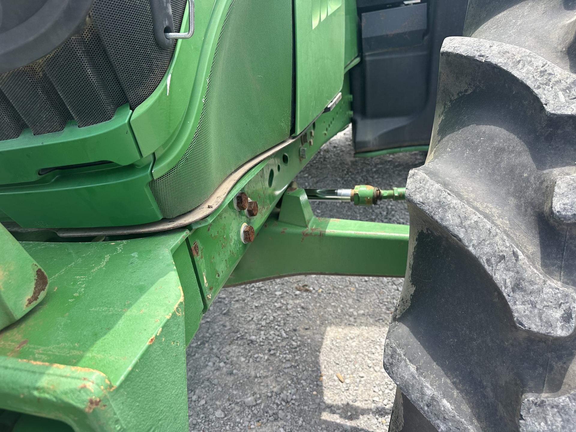 2013 John Deere 6150R Image