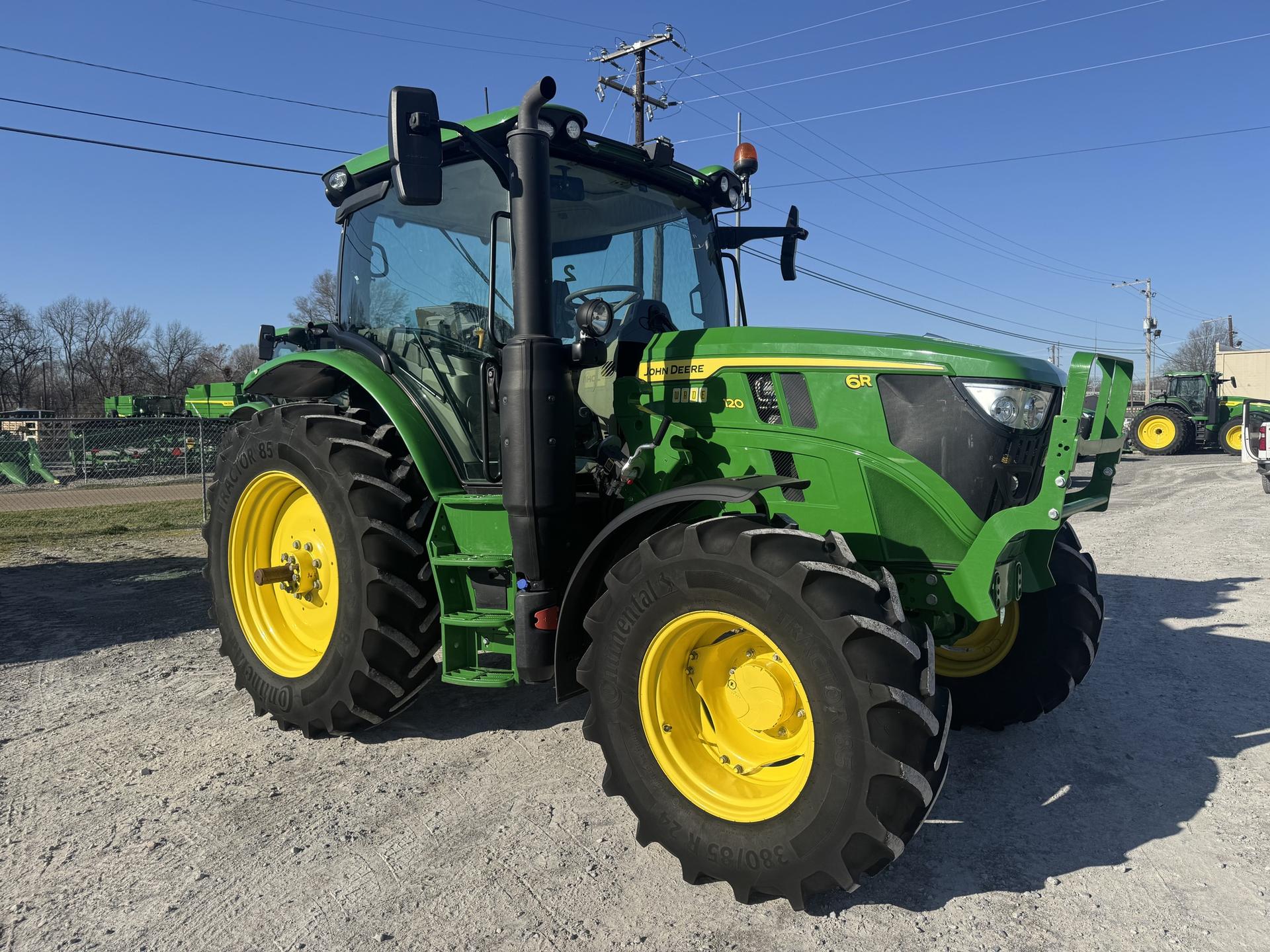 2023 John Deere 6R 120 Image