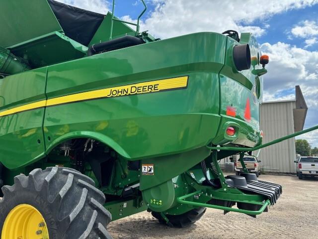 2020 John Deere S780 Image