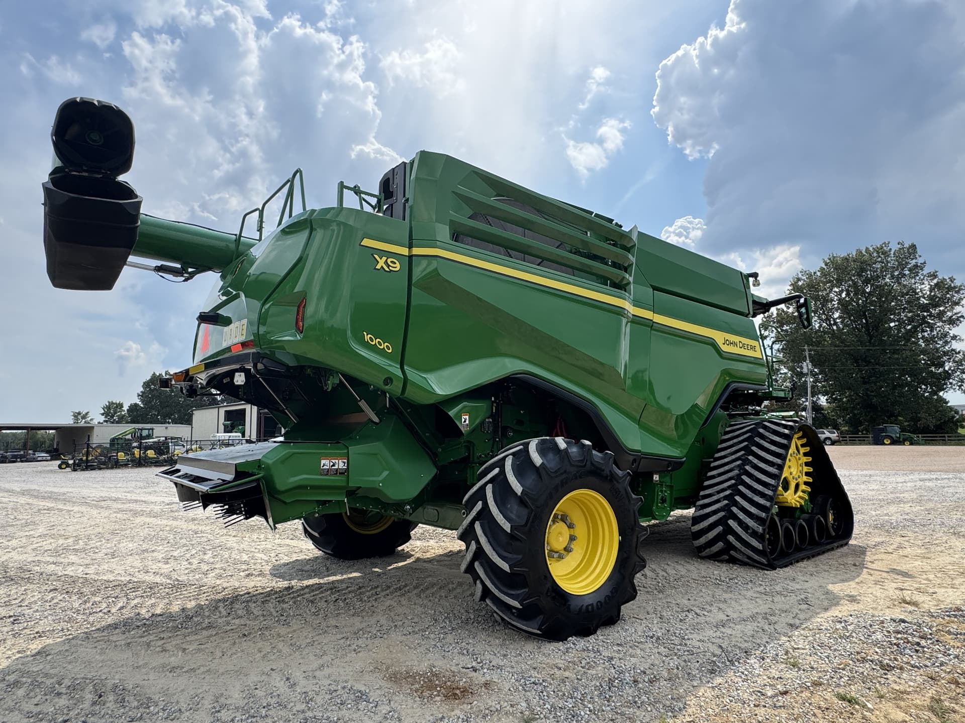 2023 John Deere X9 1000 Image