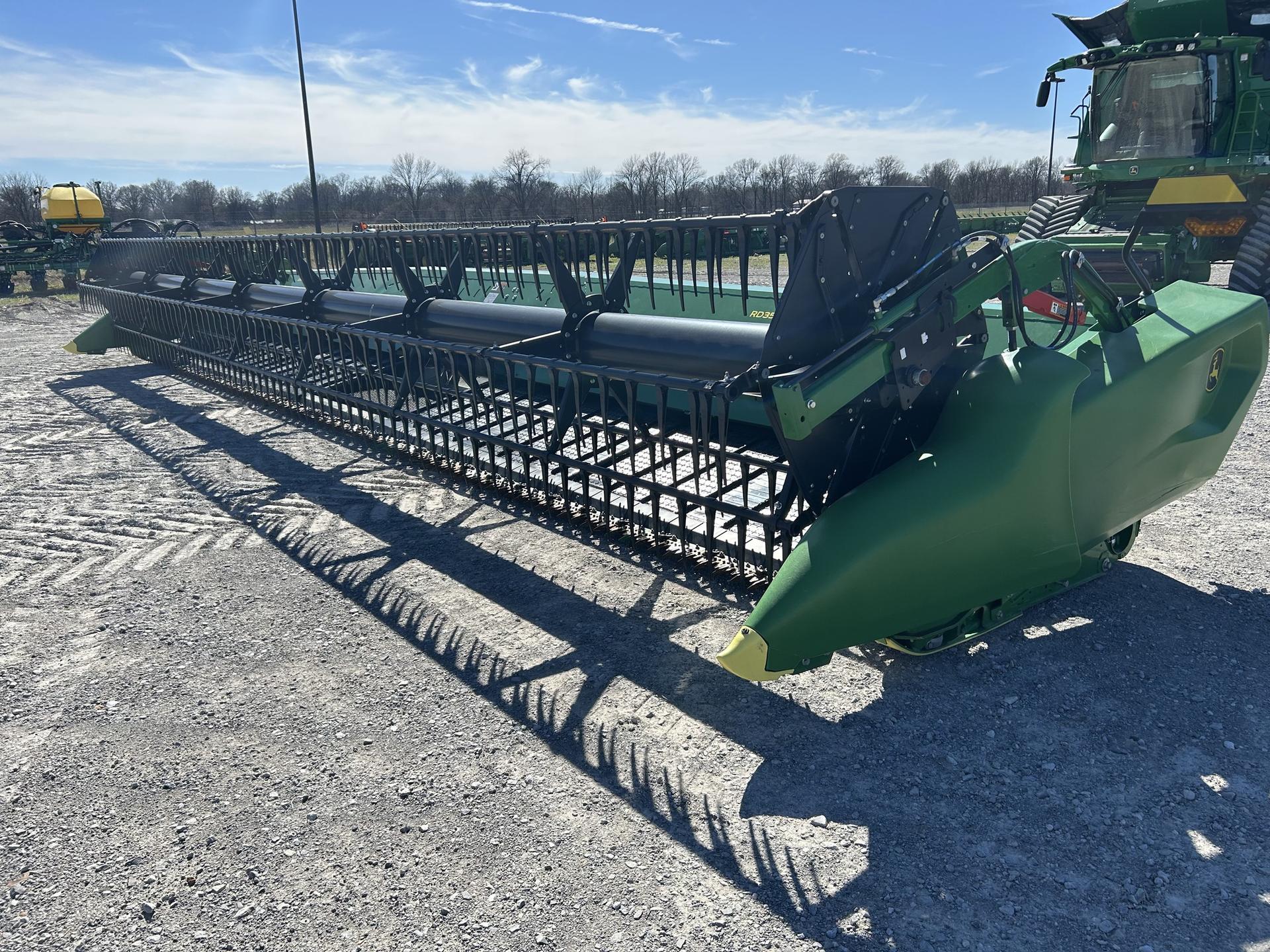 2024 John Deere RD35F Image