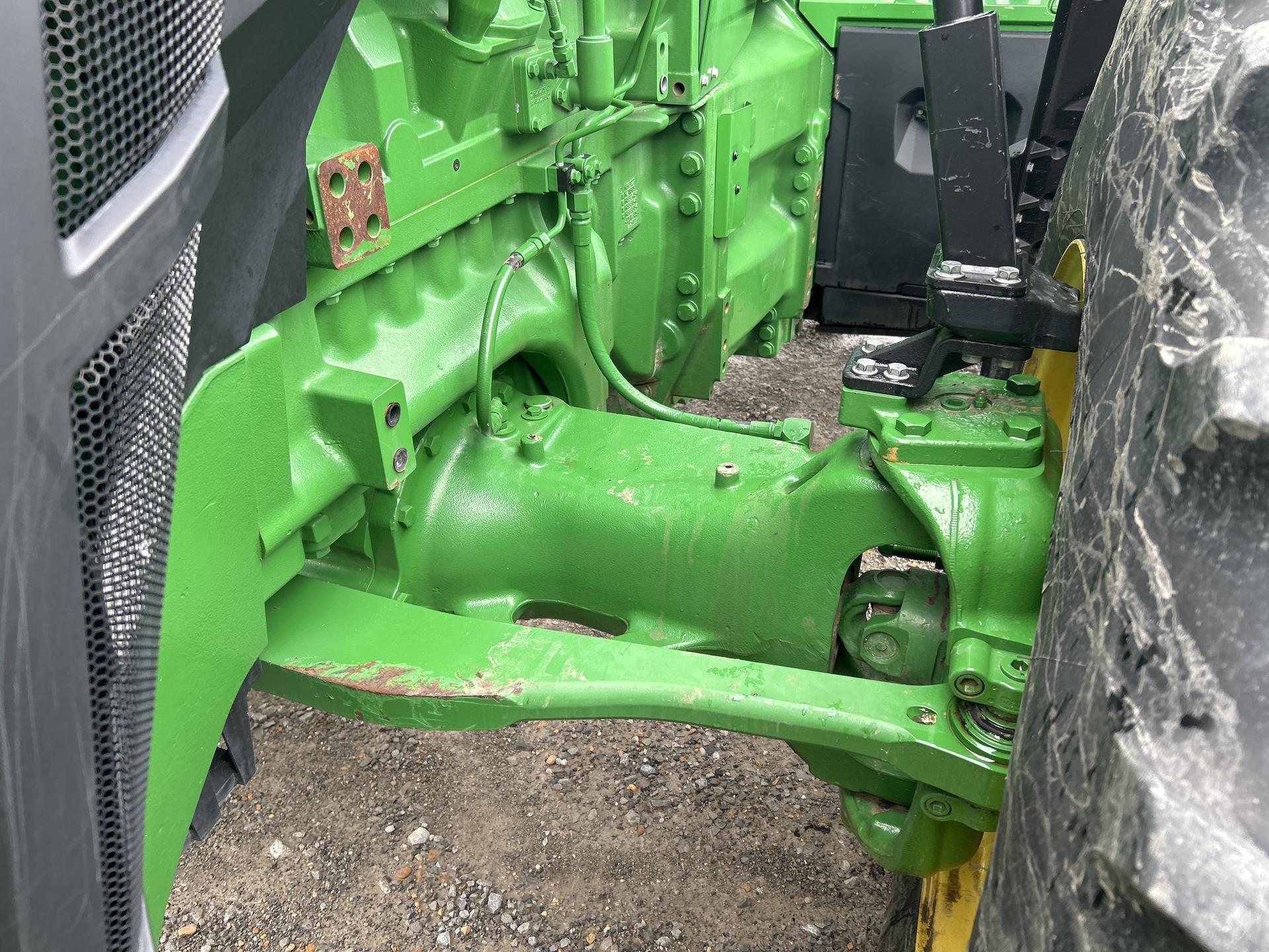 2023 John Deere 8R 280 Image
