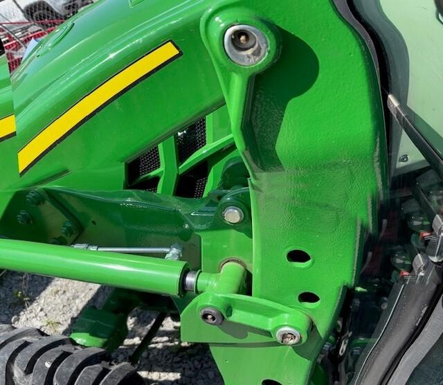 2024 John Deere 3039R Image