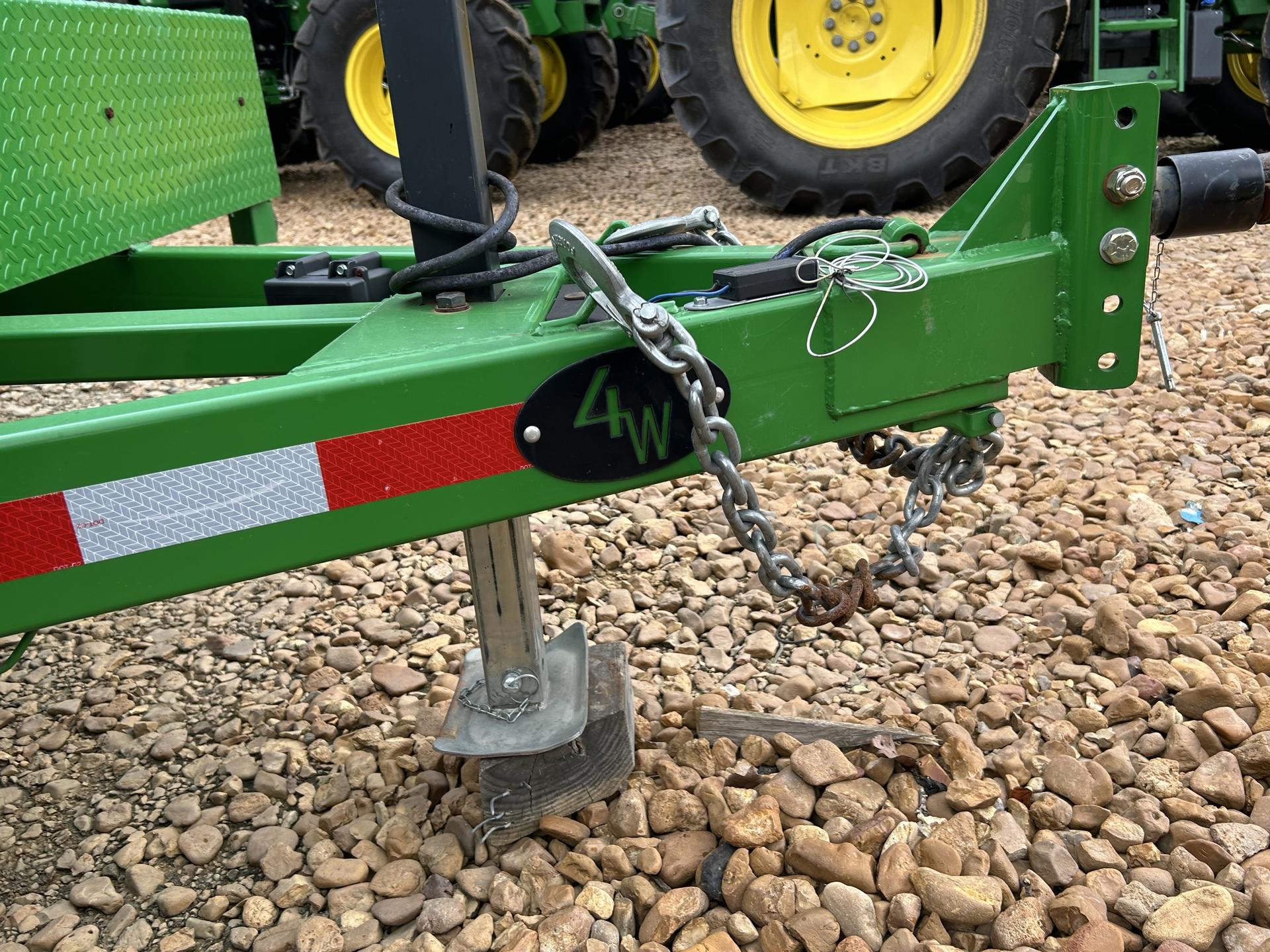 2022 John Deere 20ft Equip Trailer Image