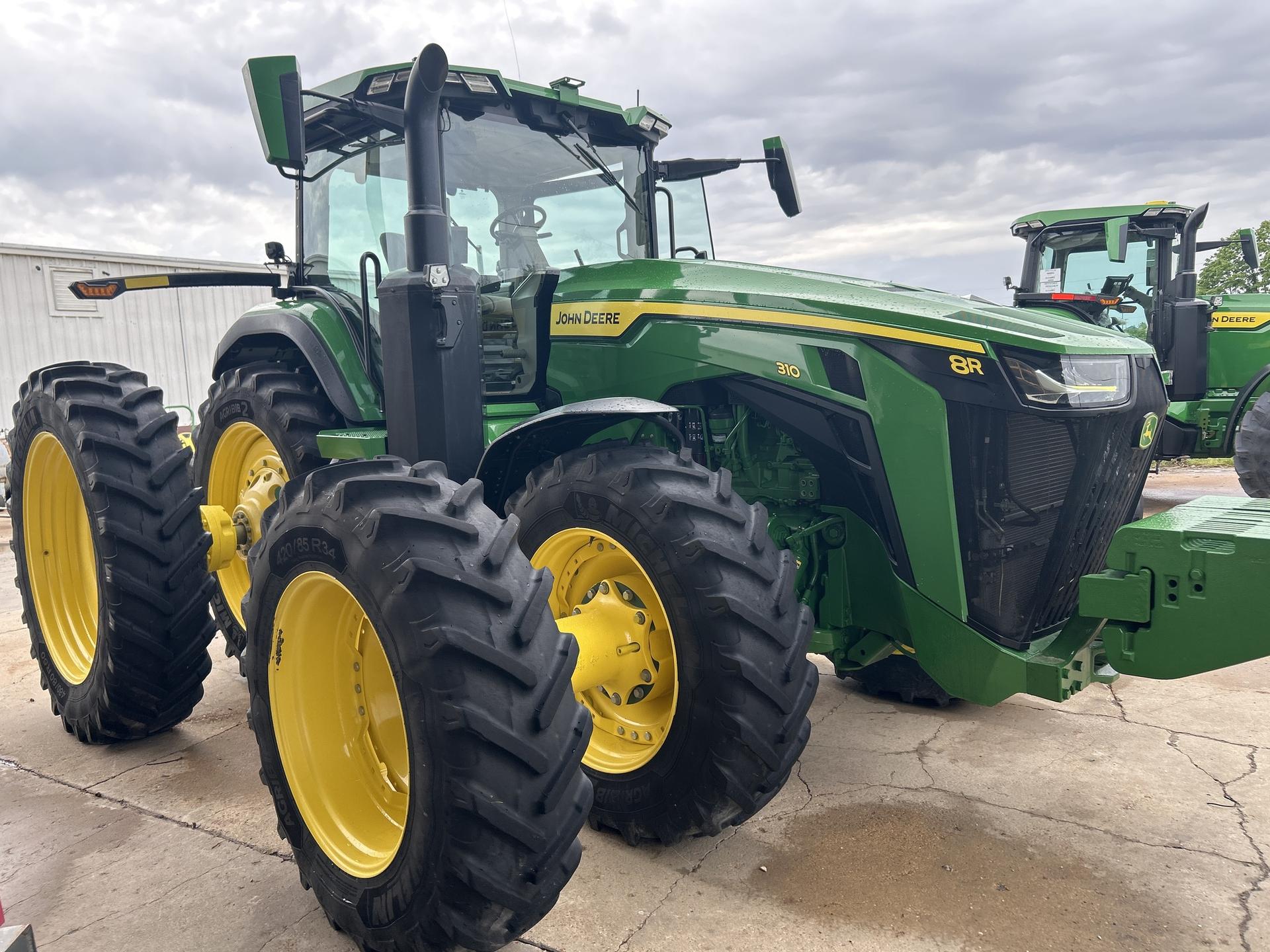 2023 John Deere 8R 310 Image