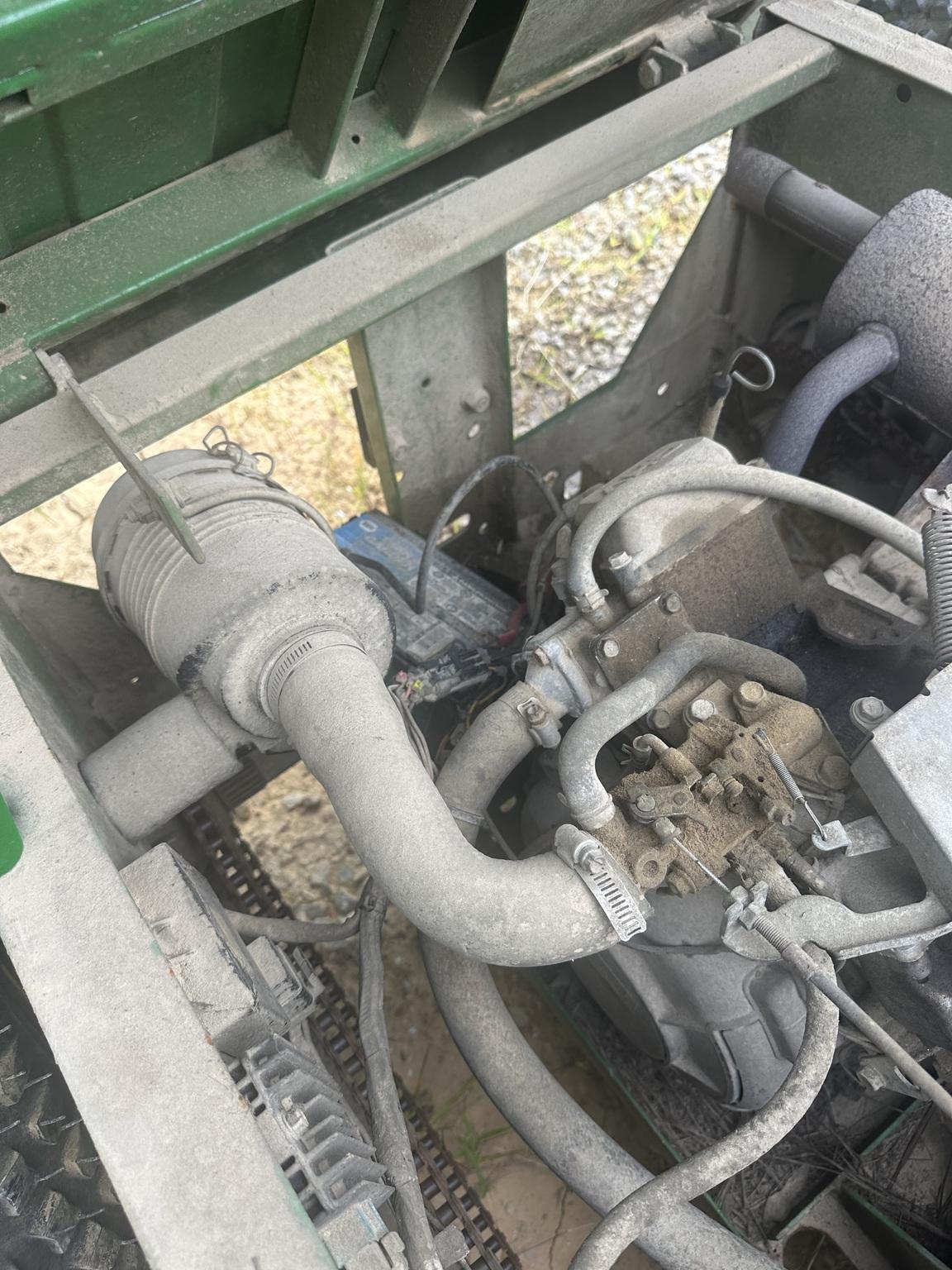 2009 John Deere 6X4 Image