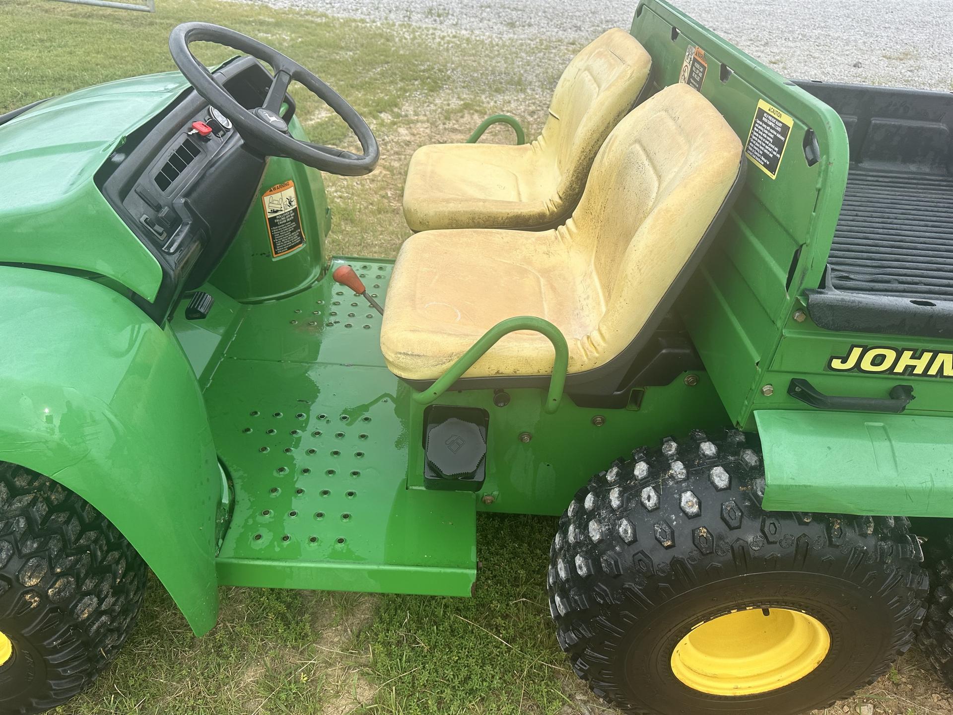2009 John Deere 6X4 Image