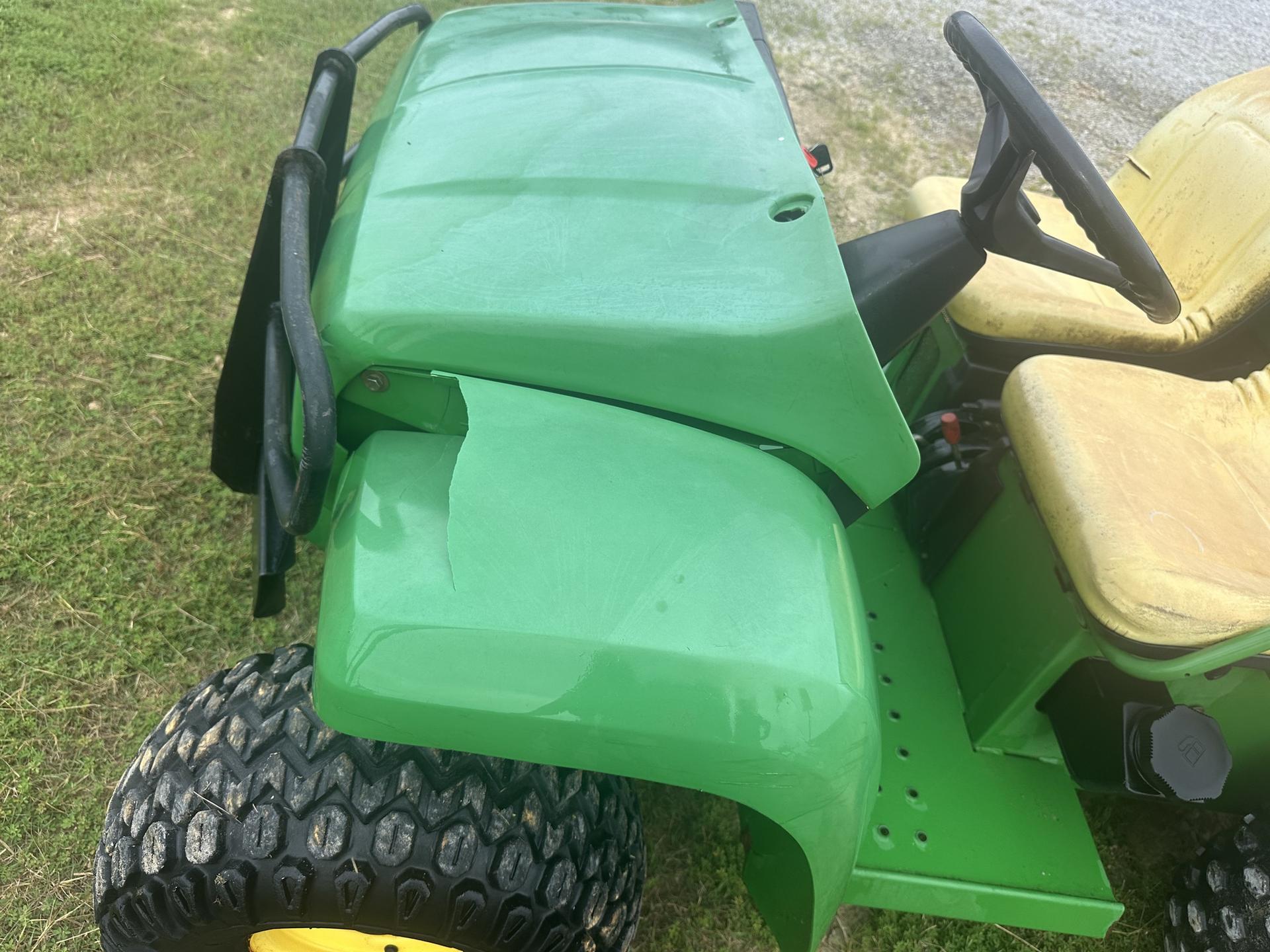 2009 John Deere 6X4 Image