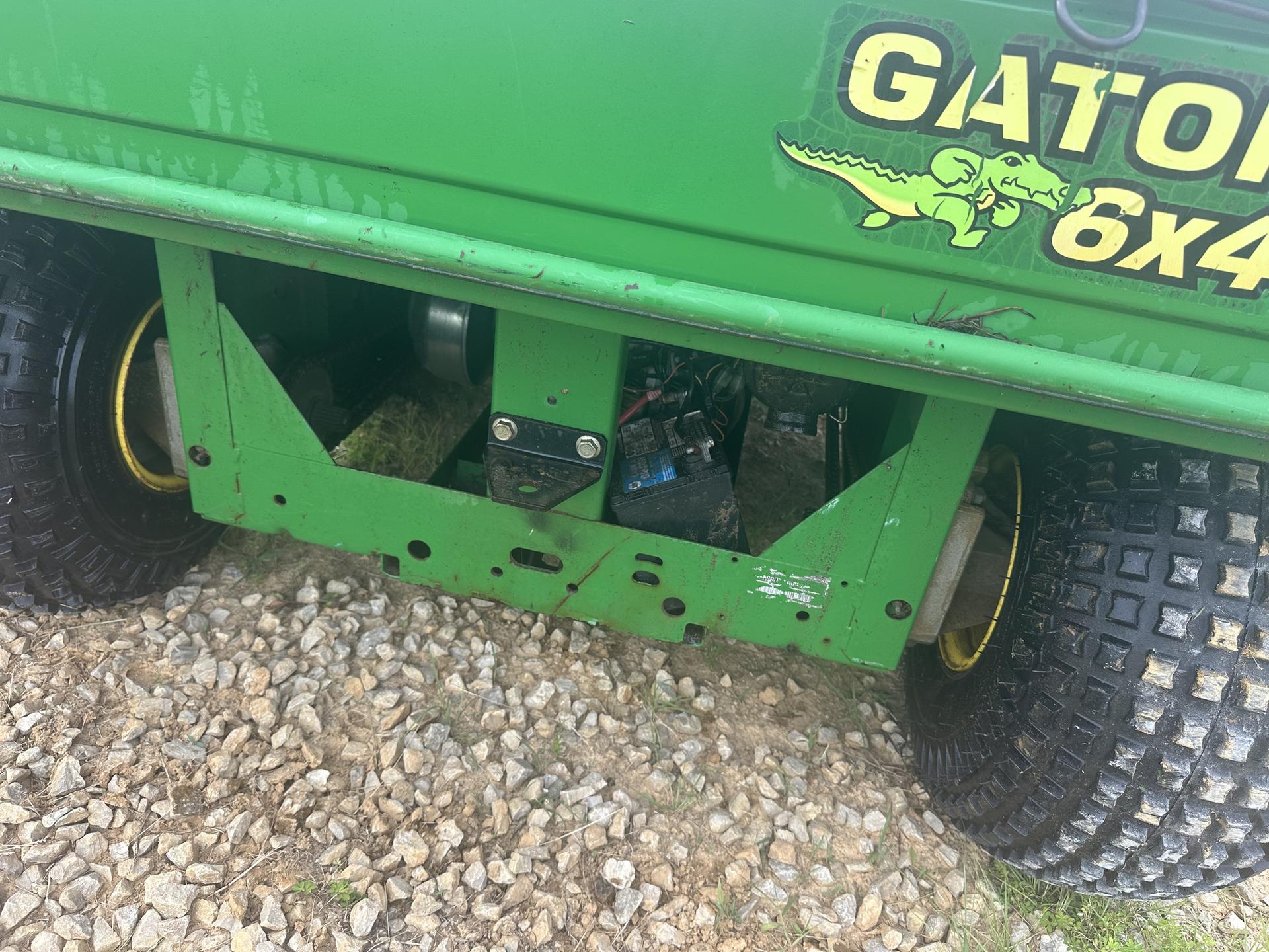 2009 John Deere 6X4 Image