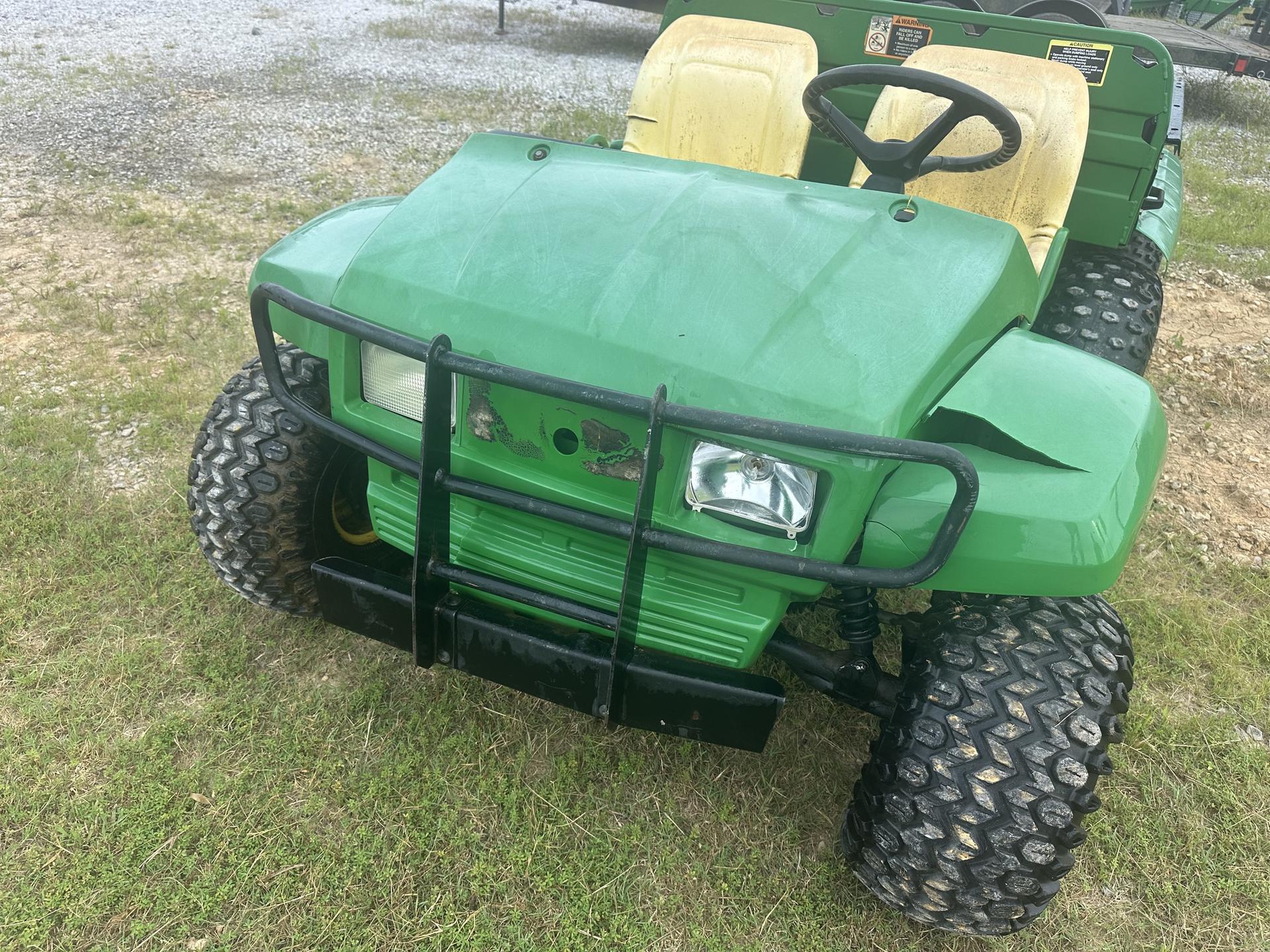 2009 John Deere 6X4 Image