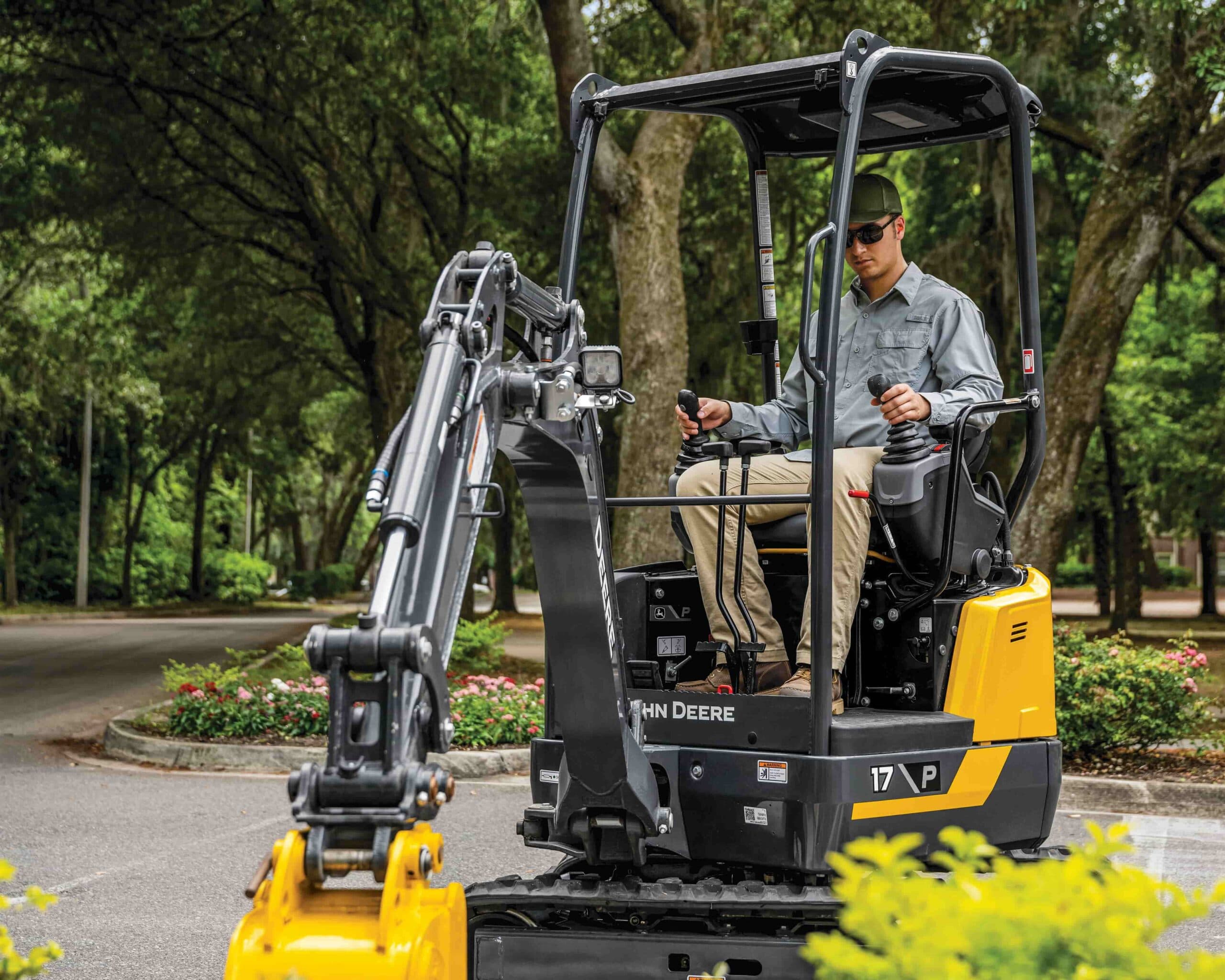 John Deere 17 P-Tier Mini Excavator