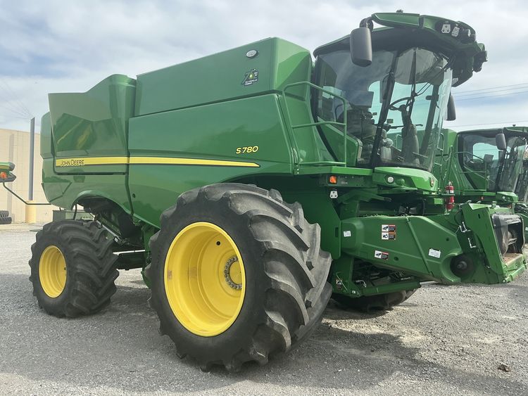 2022 John Deere S780 Image
