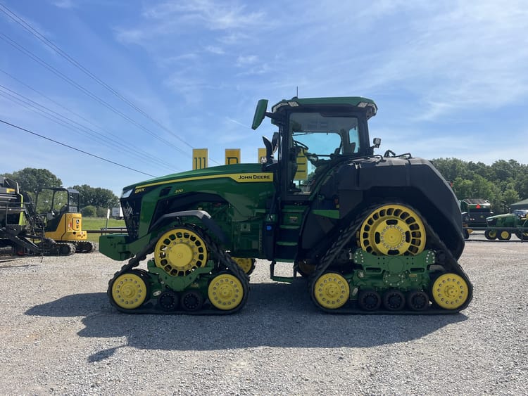 2022 John Deere 8RX 370 Image