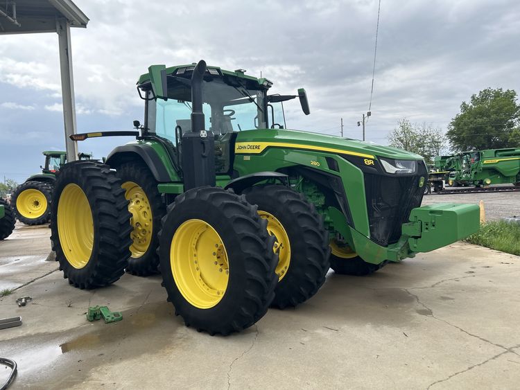 2023 John Deere 8R 280 Image