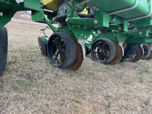 2021 John Deere 1725 Image