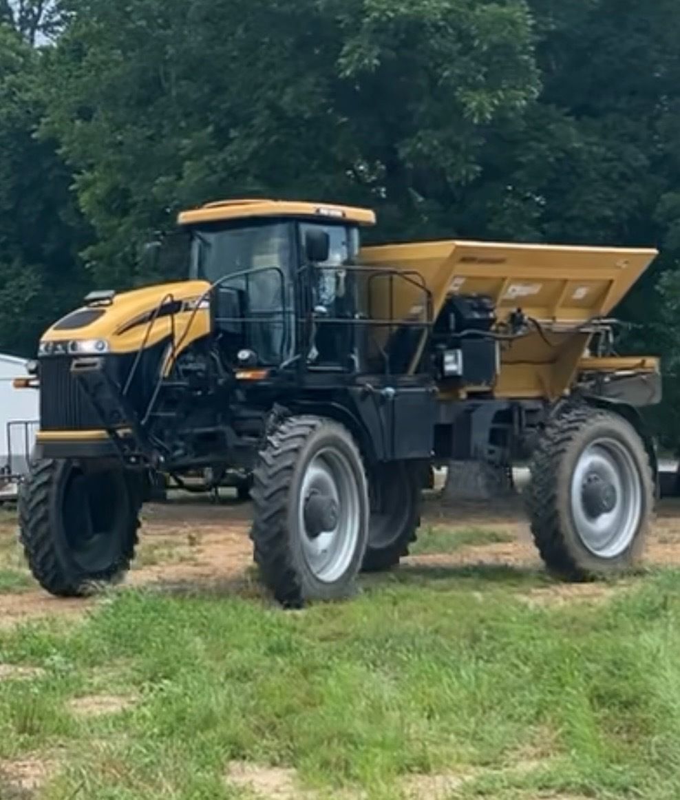 2016 Agco RG1300 Image