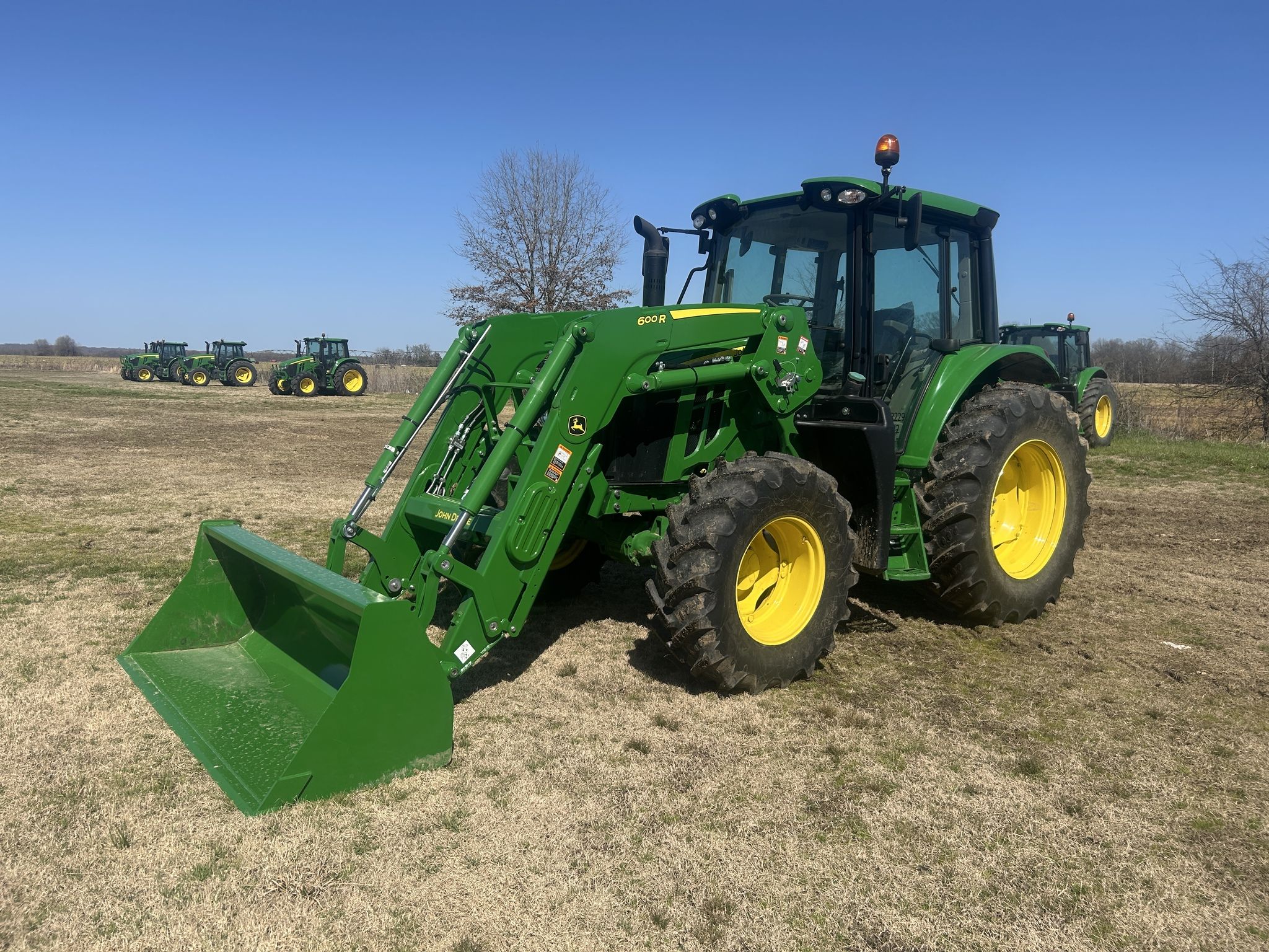 2023 John Deere 6120M Image